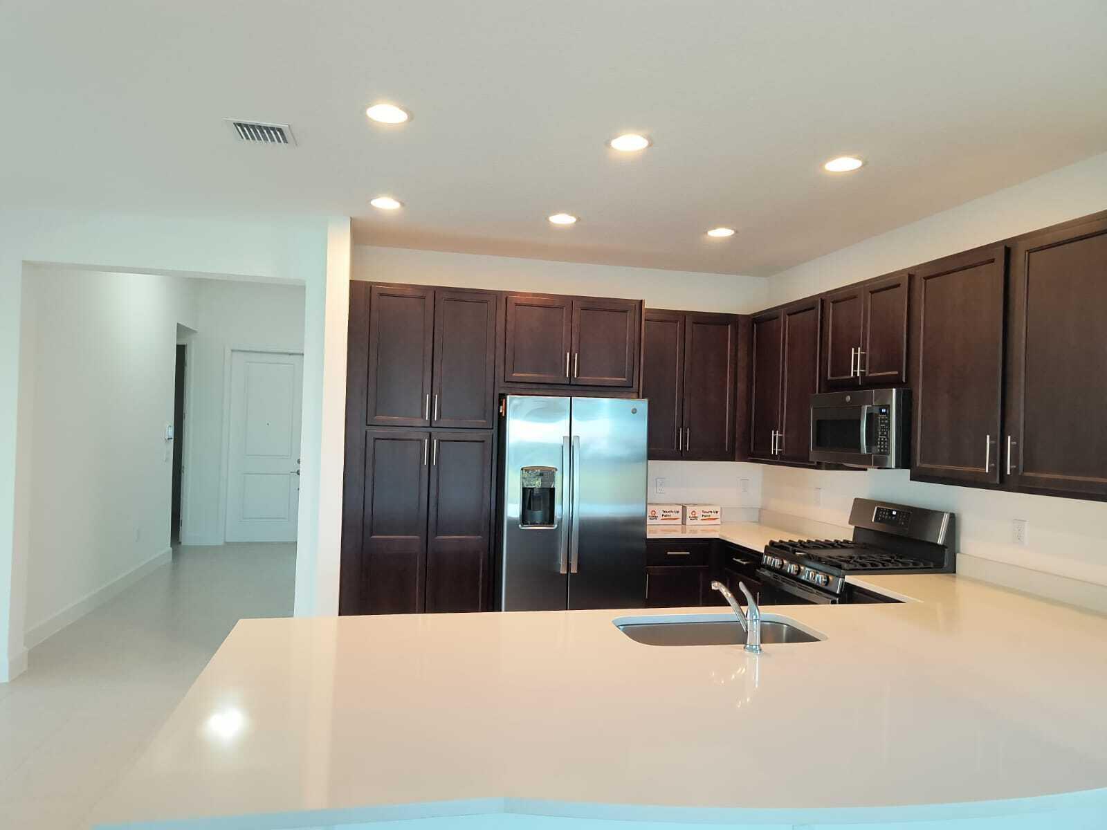 Valencia Grove - Residential Lease