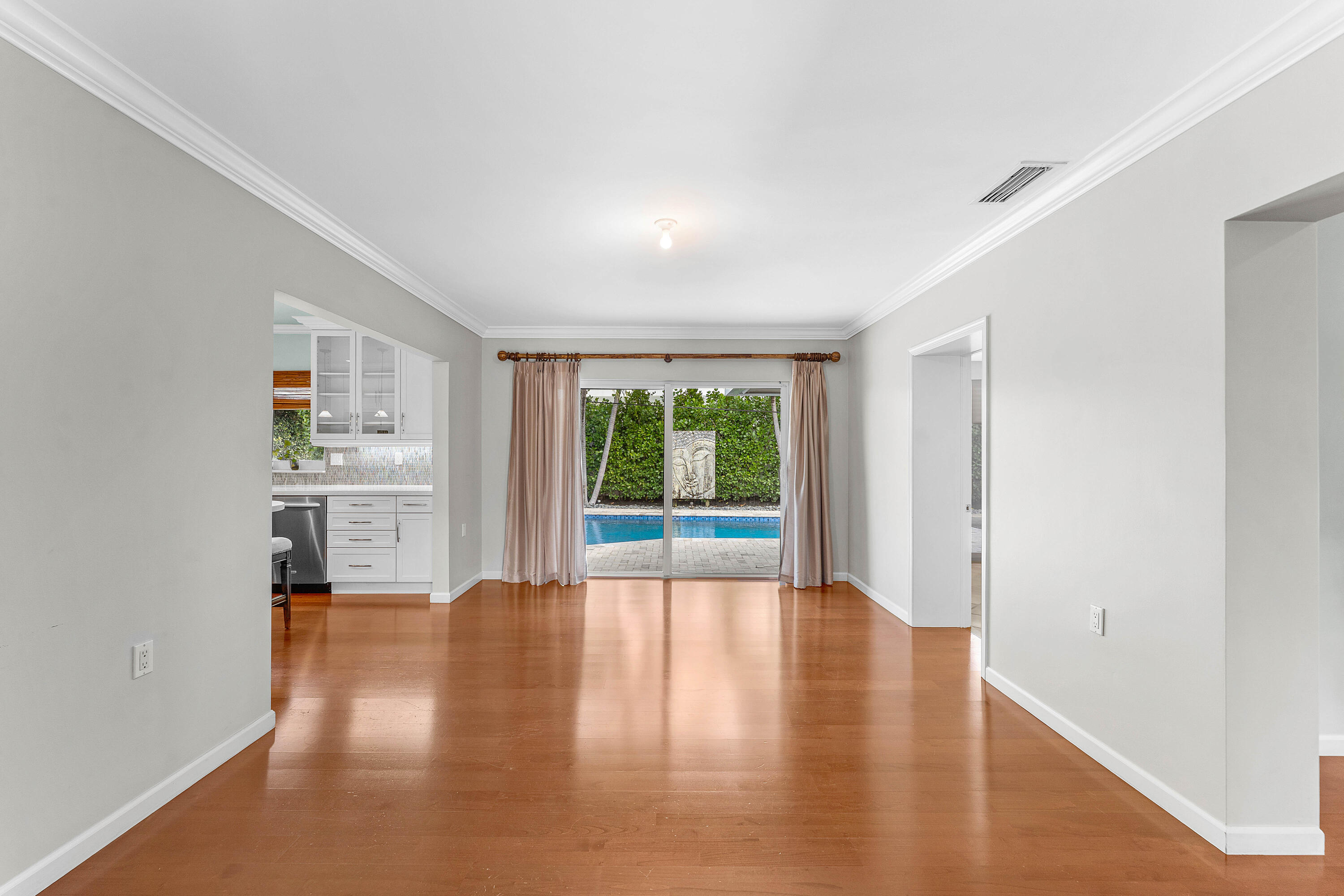 SEAGATE EXT IN - Residential