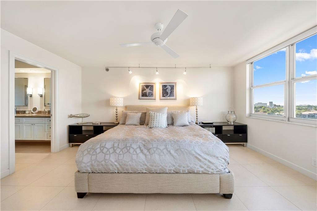 BAYSHORE TOWERS - Residential