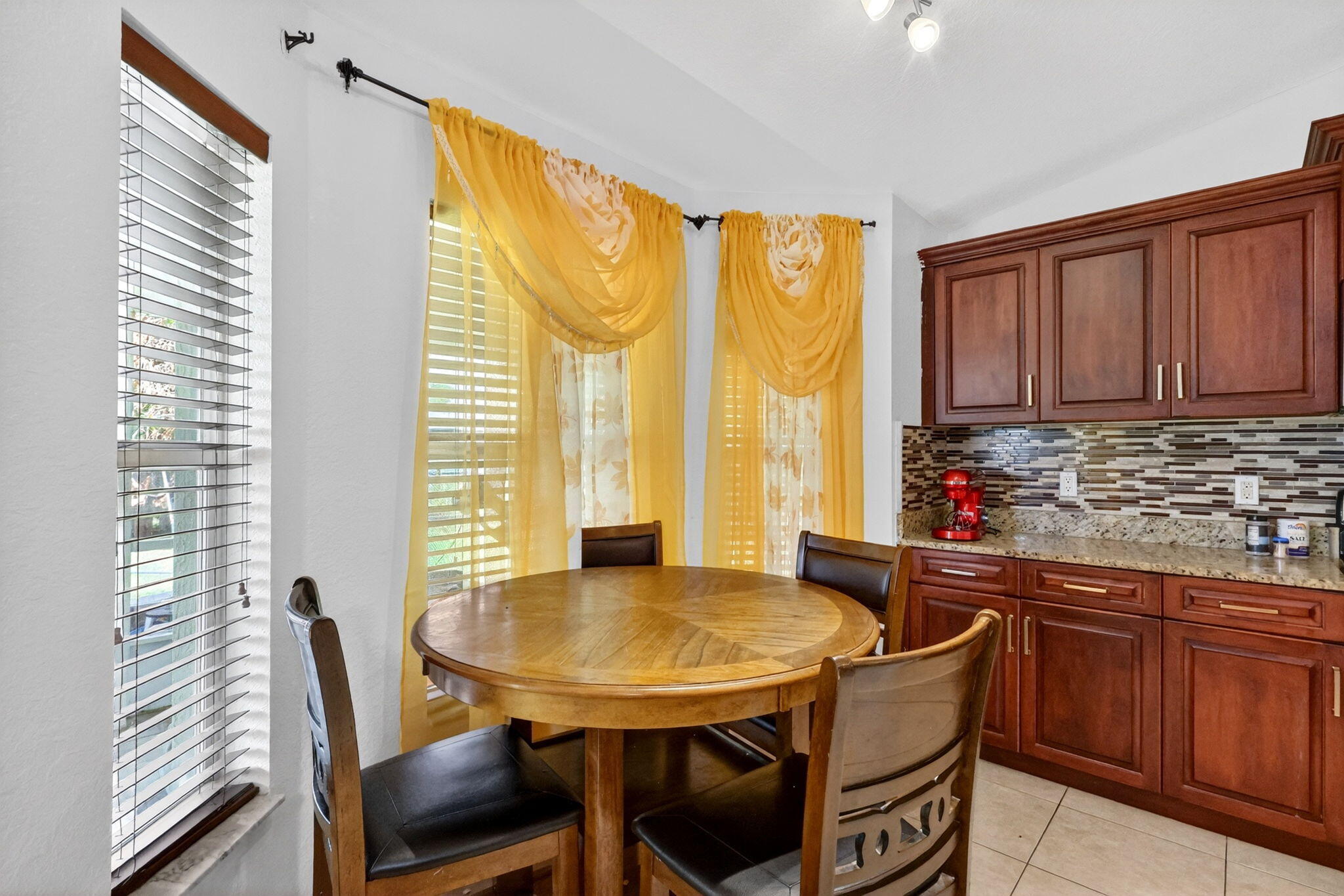 PORT ST LUCIE SECTION 25 - Residential