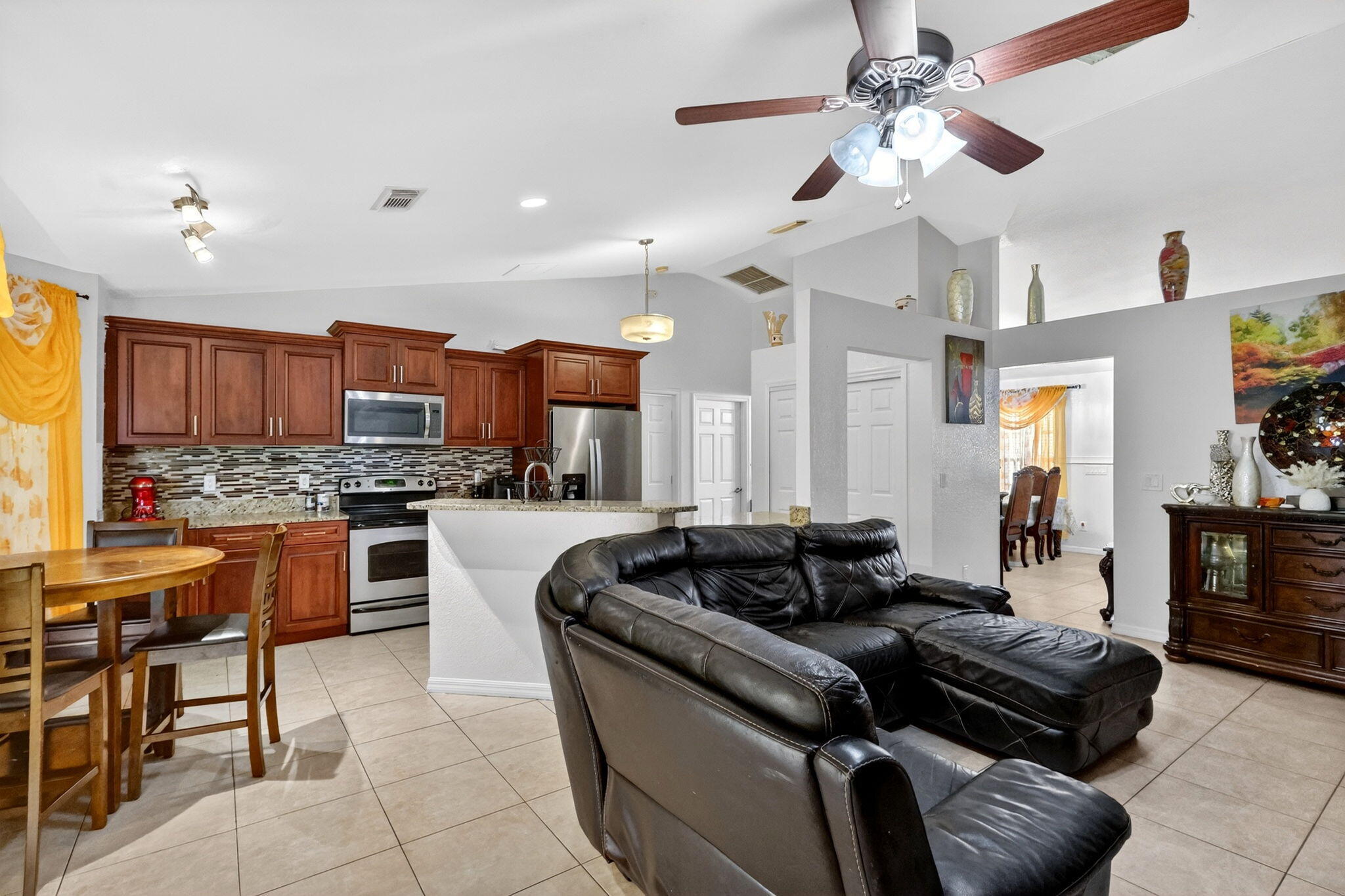 PORT ST LUCIE SECTION 25 - Residential