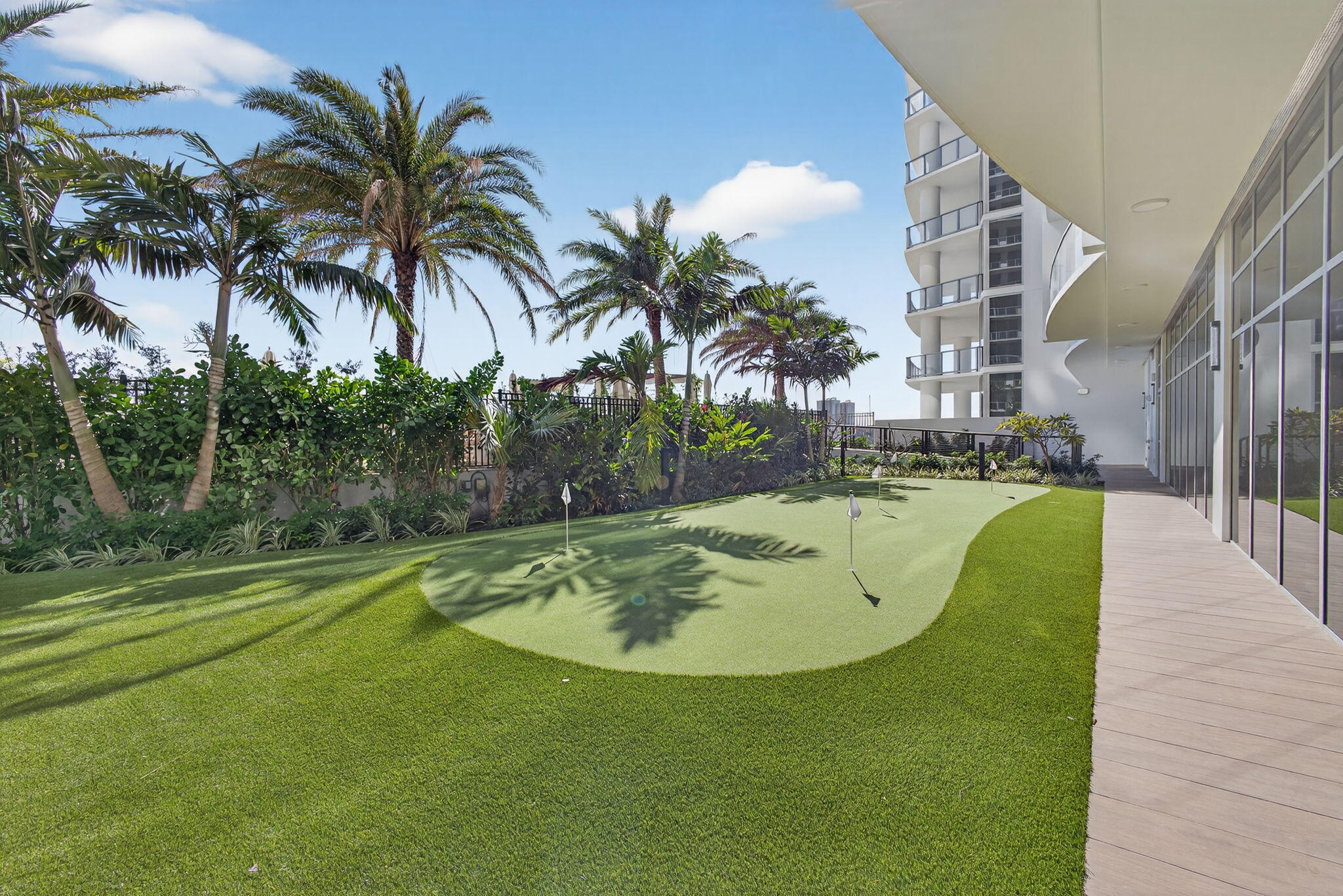 NAUTILUS 220 CONDO - Residential