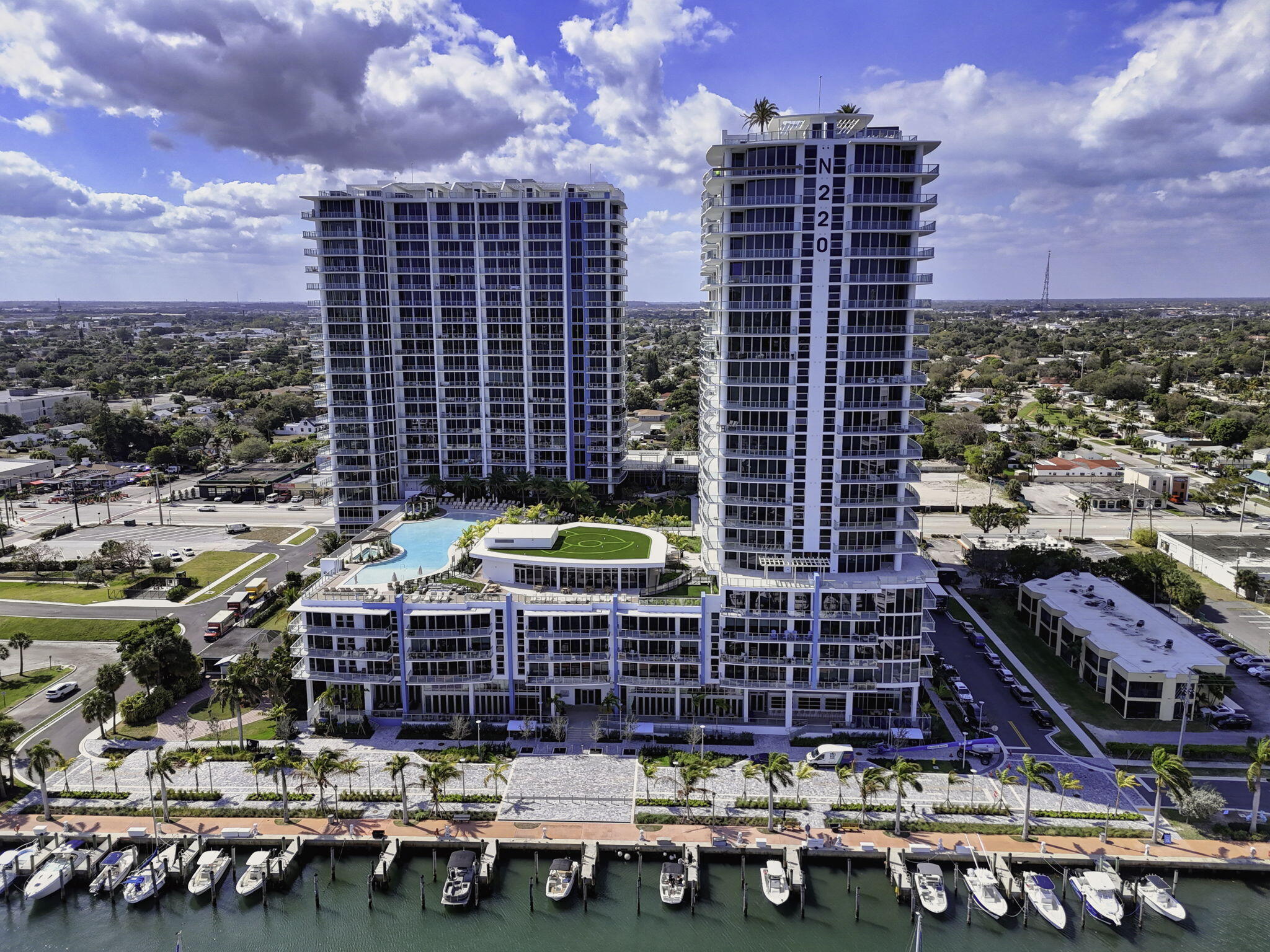 NAUTILUS 220 CONDO - Residential