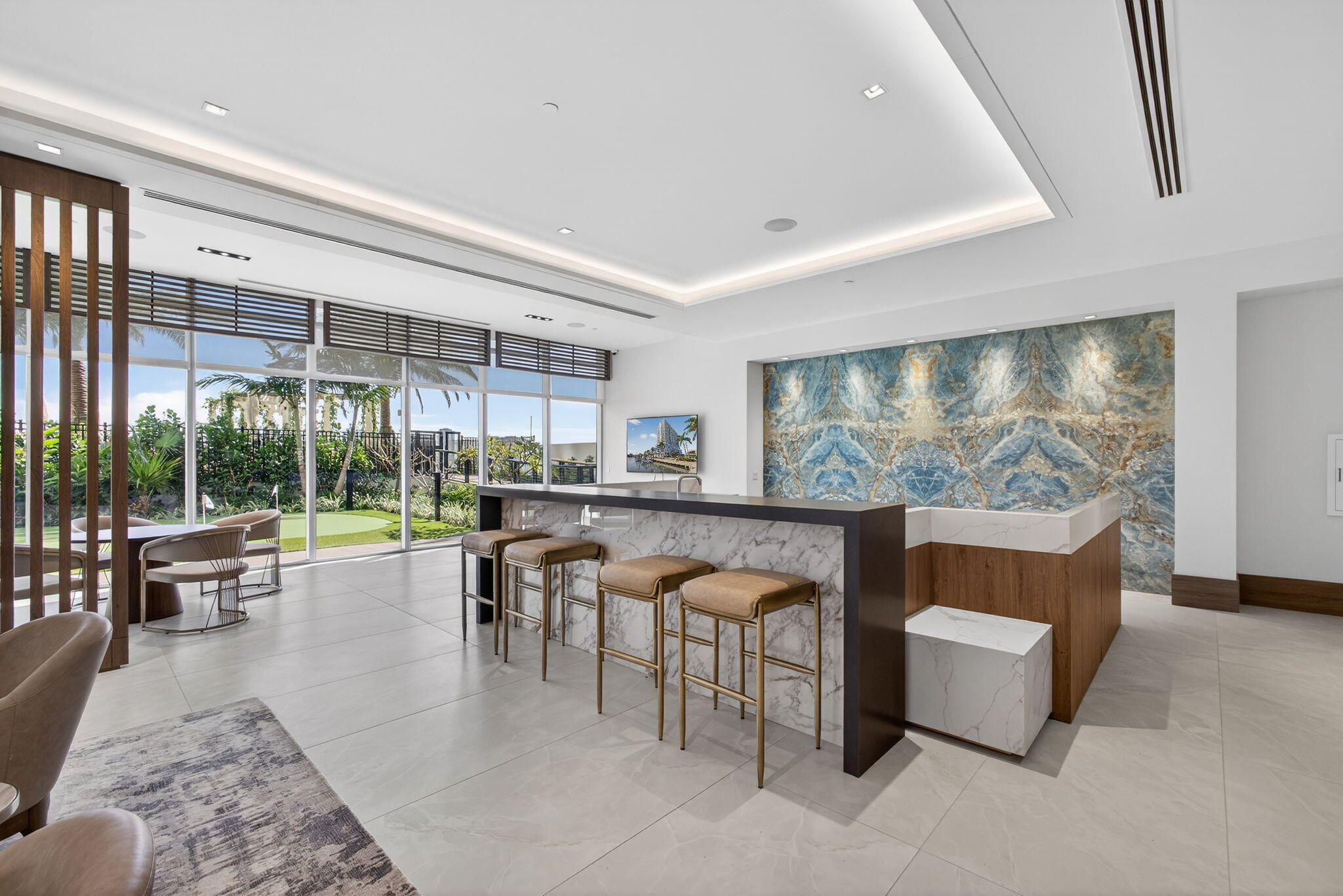 NAUTILUS 220 CONDO - Residential