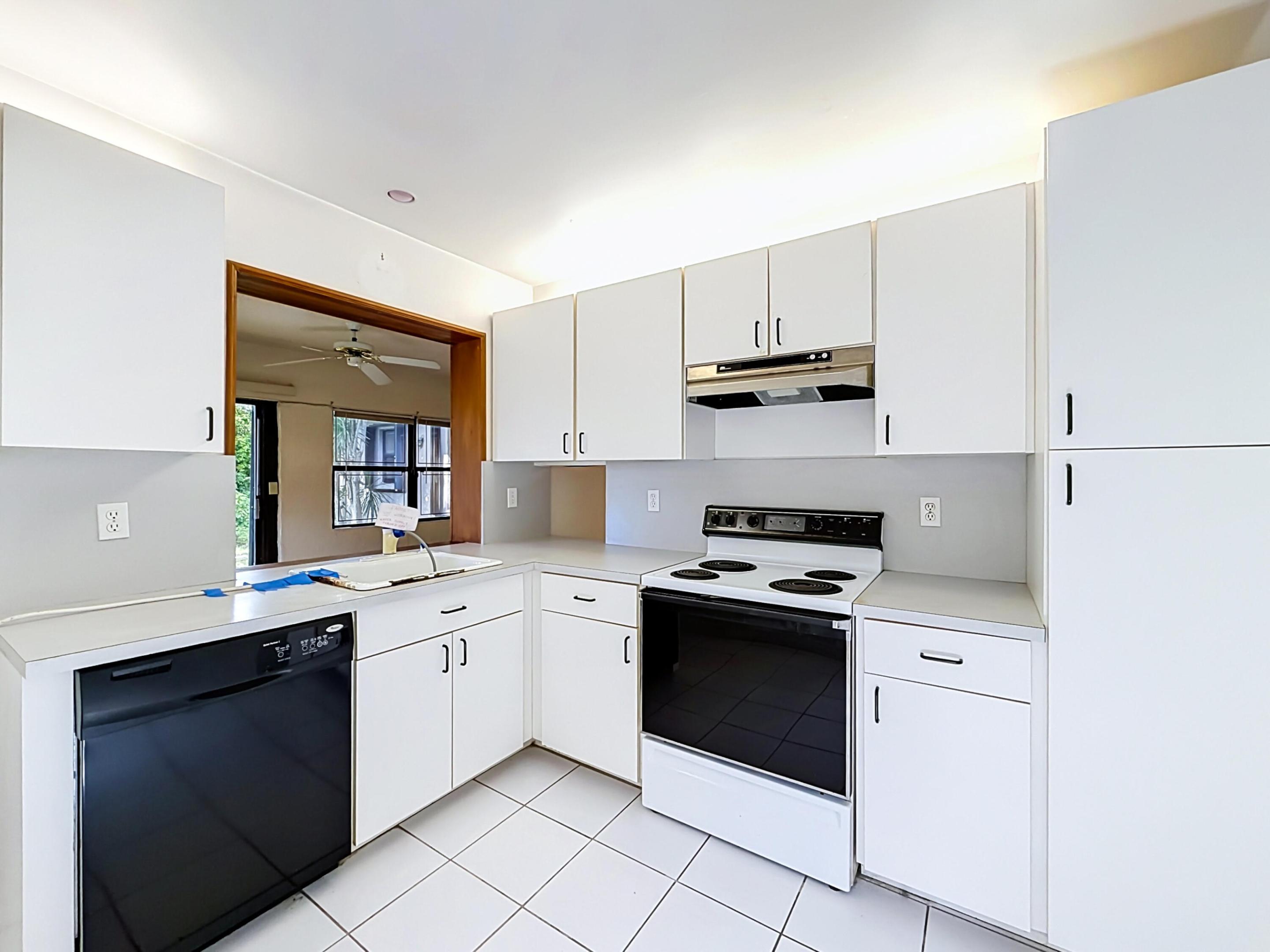 TARTAN COCONUT CREEK PHASE 1 - Residential