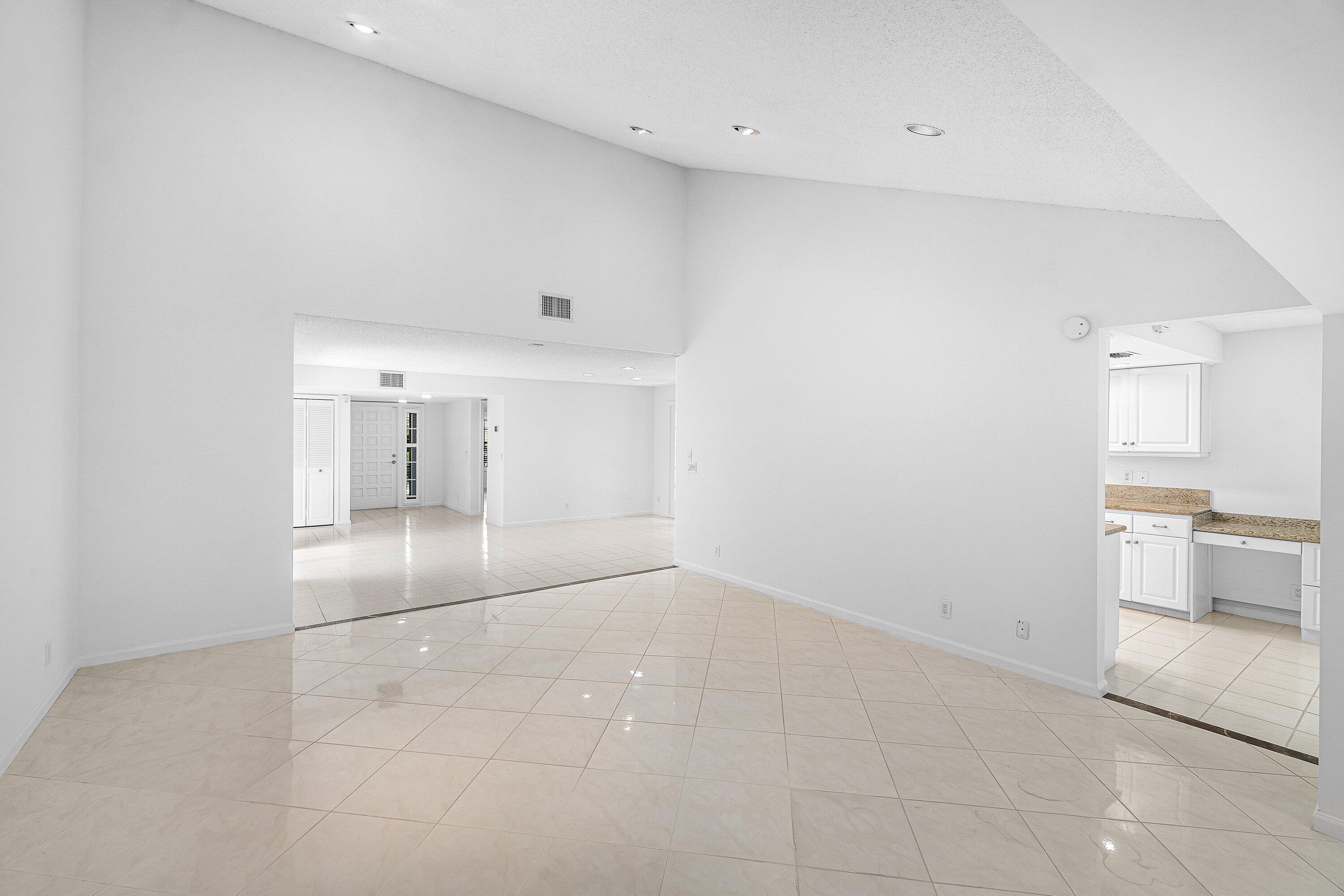VILLAS OF GREEN GLEN III - Residential