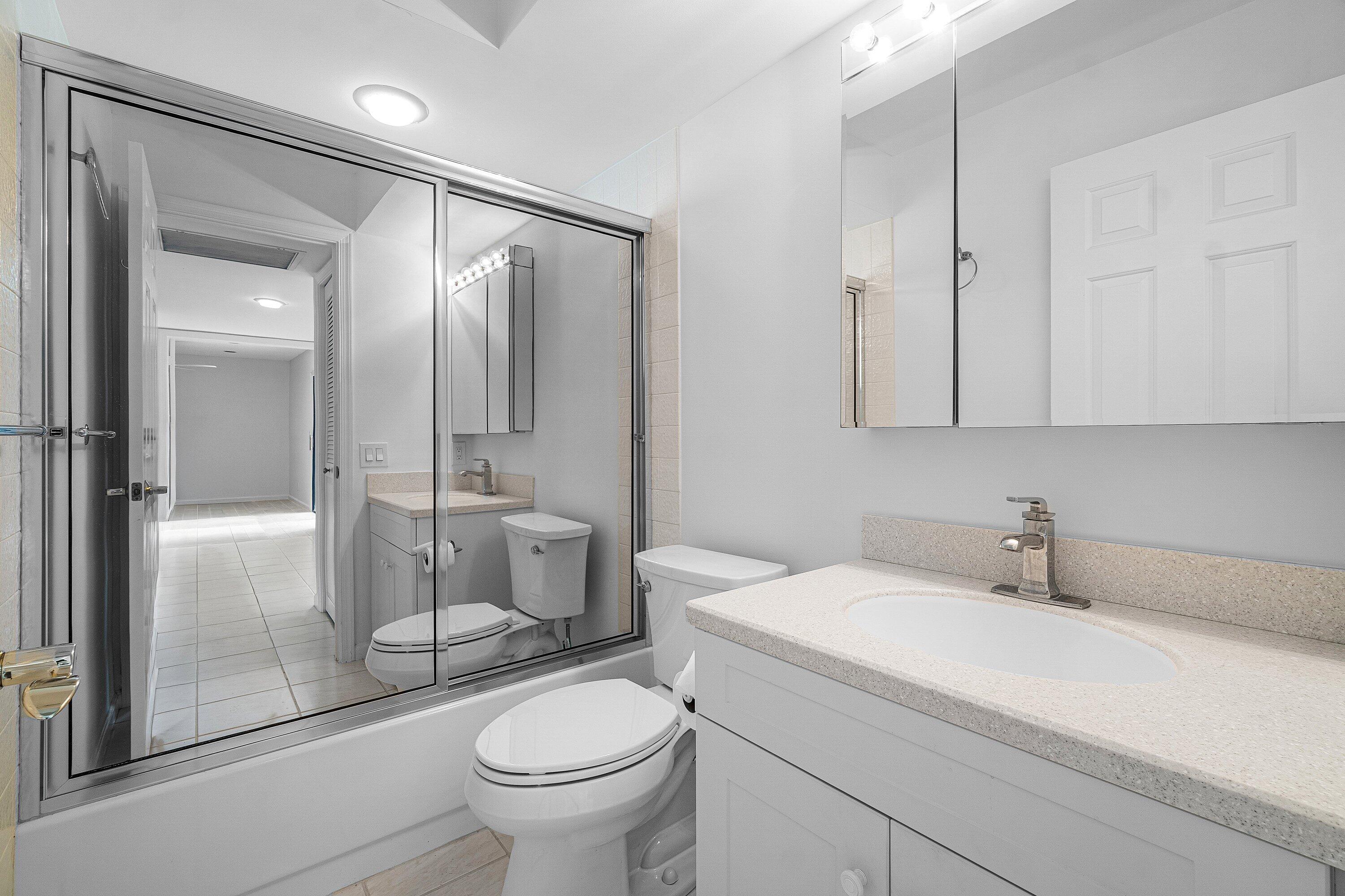 VILLAS OF GREEN GLEN III - Residential