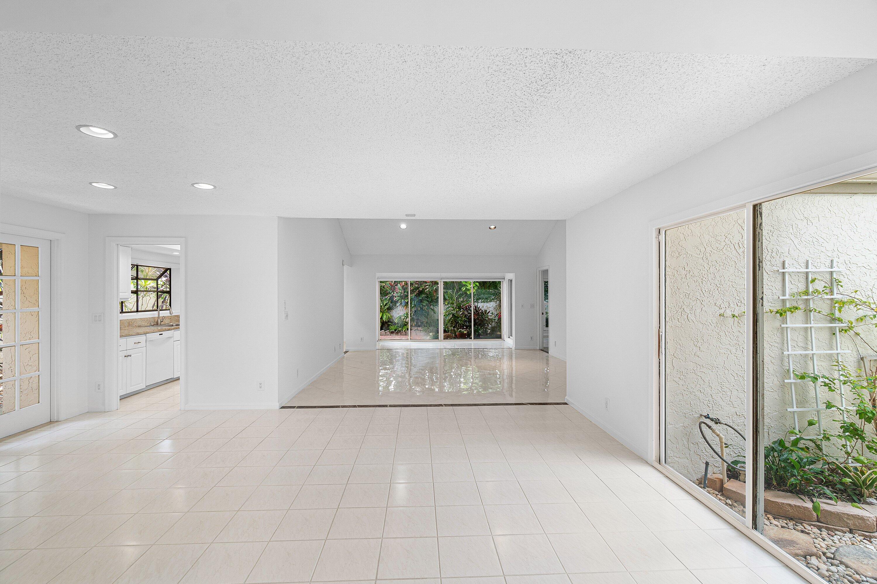 VILLAS OF GREEN GLEN III - Residential