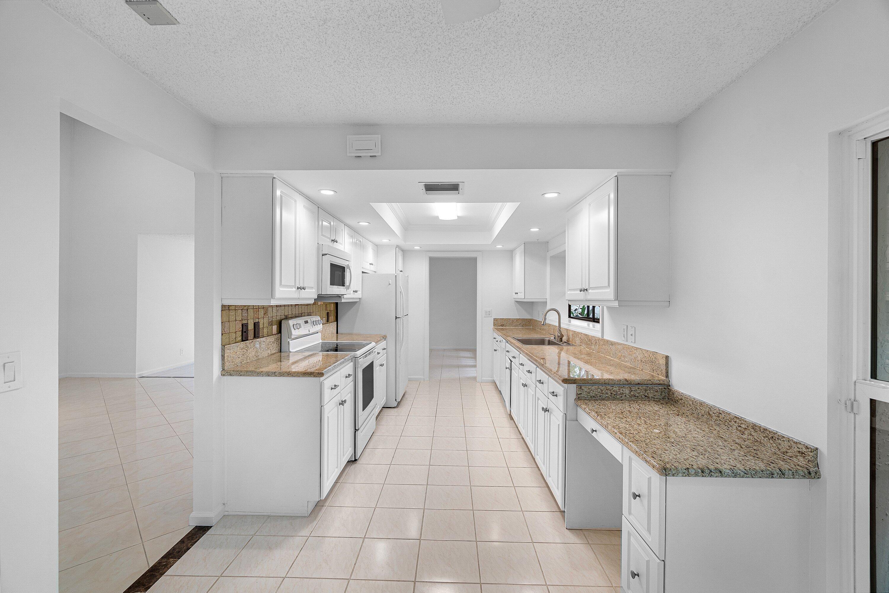VILLAS OF GREEN GLEN III - Residential