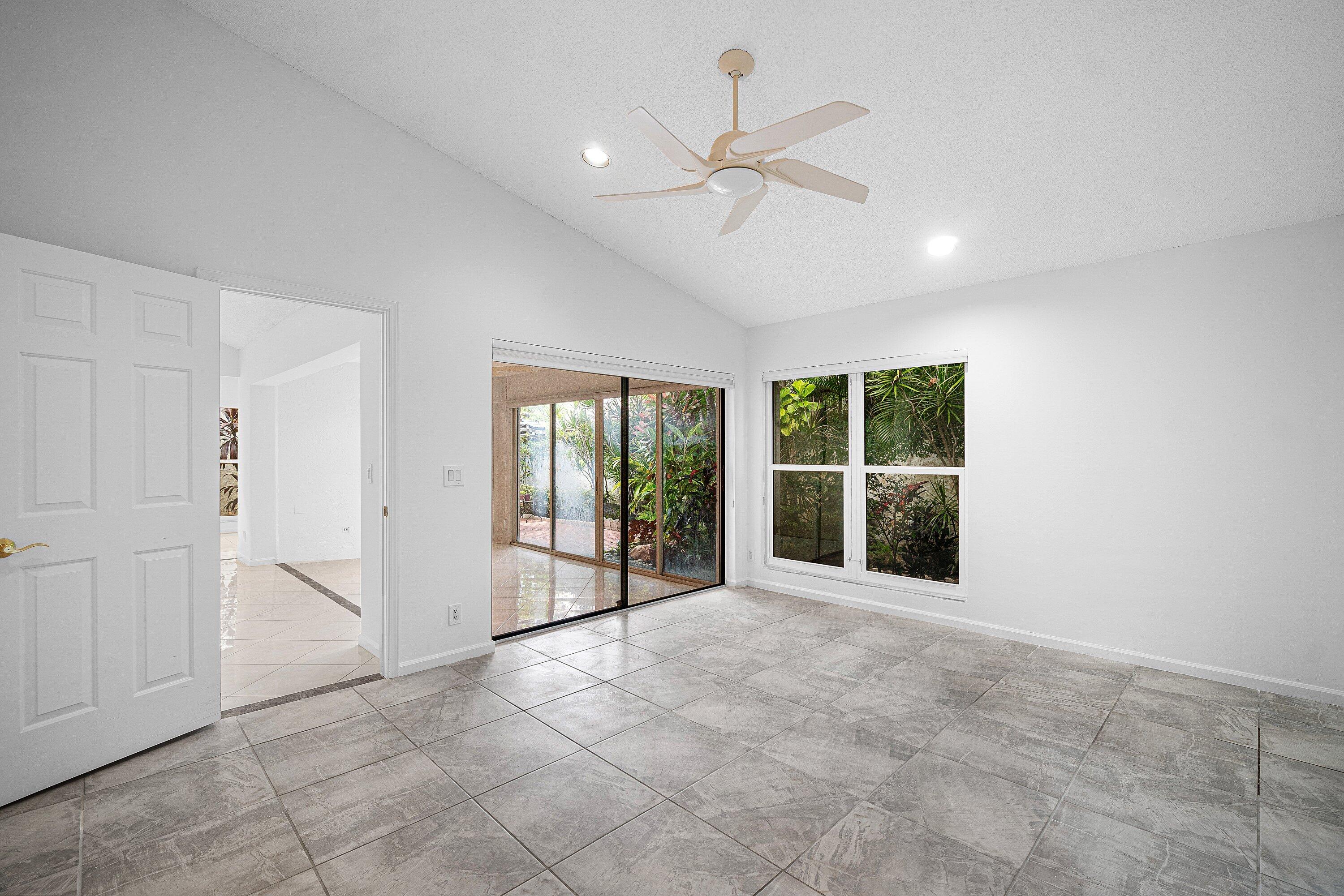 VILLAS OF GREEN GLEN III - Residential
