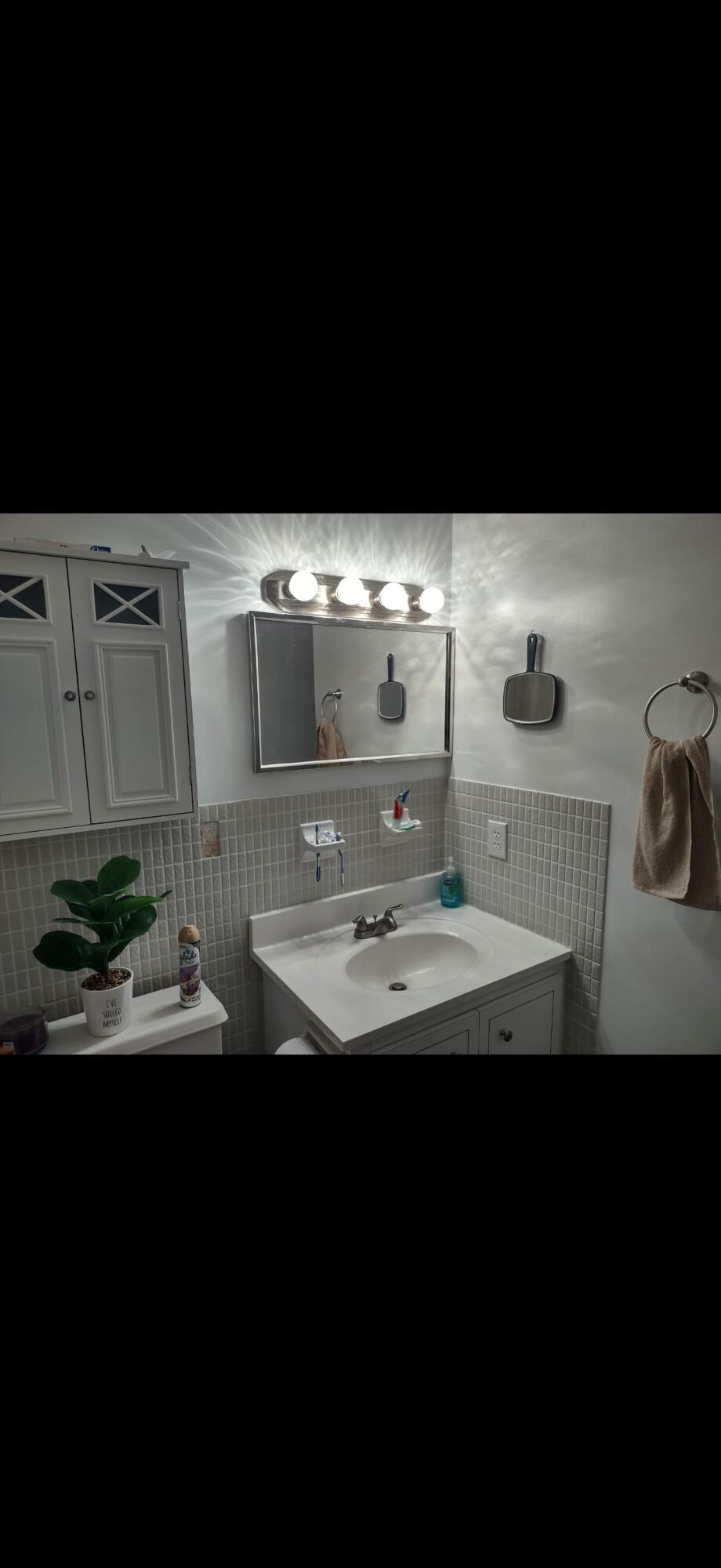 IMPERIAL POINT COLONNADES CONDO - Residential Lease