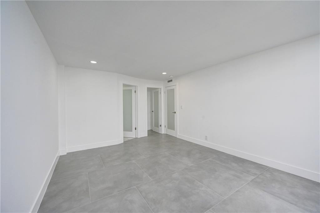 Berkley South Condo - Residential