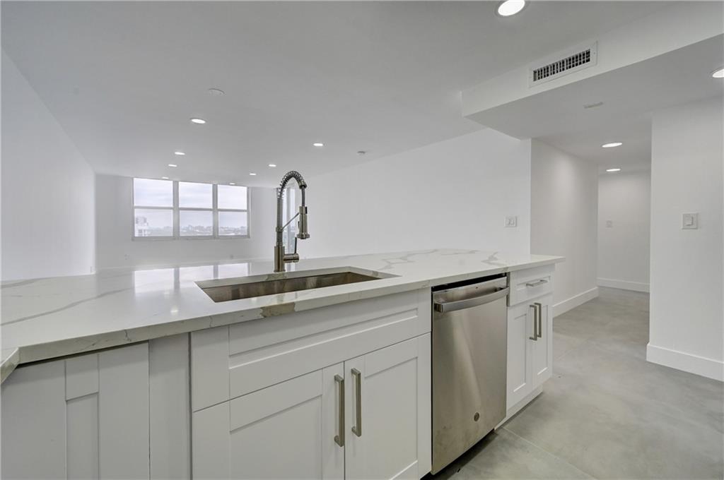Berkley South Condo - Residential