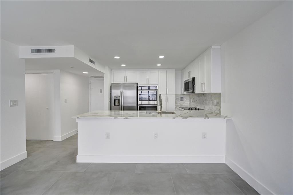 Berkley South Condo - Residential