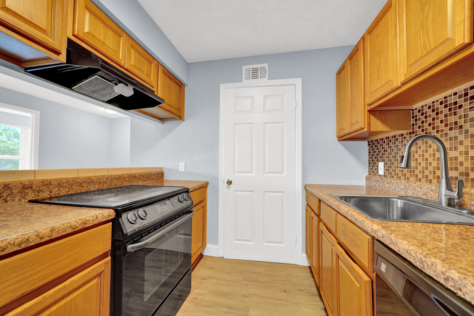 BOYNTON LANDINGS CONDO - Residential Lease