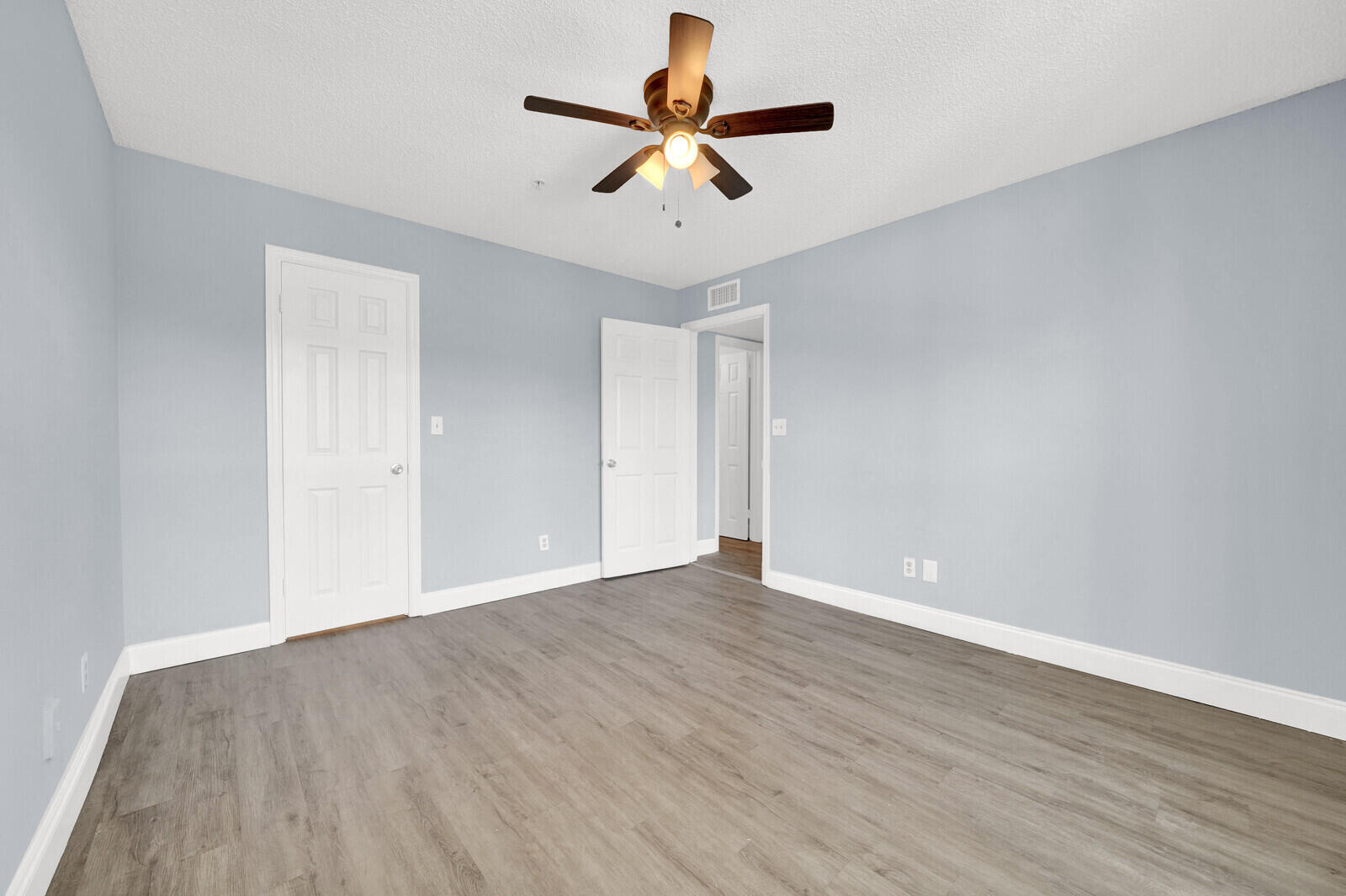 BOYNTON LANDINGS CONDO - Residential Lease