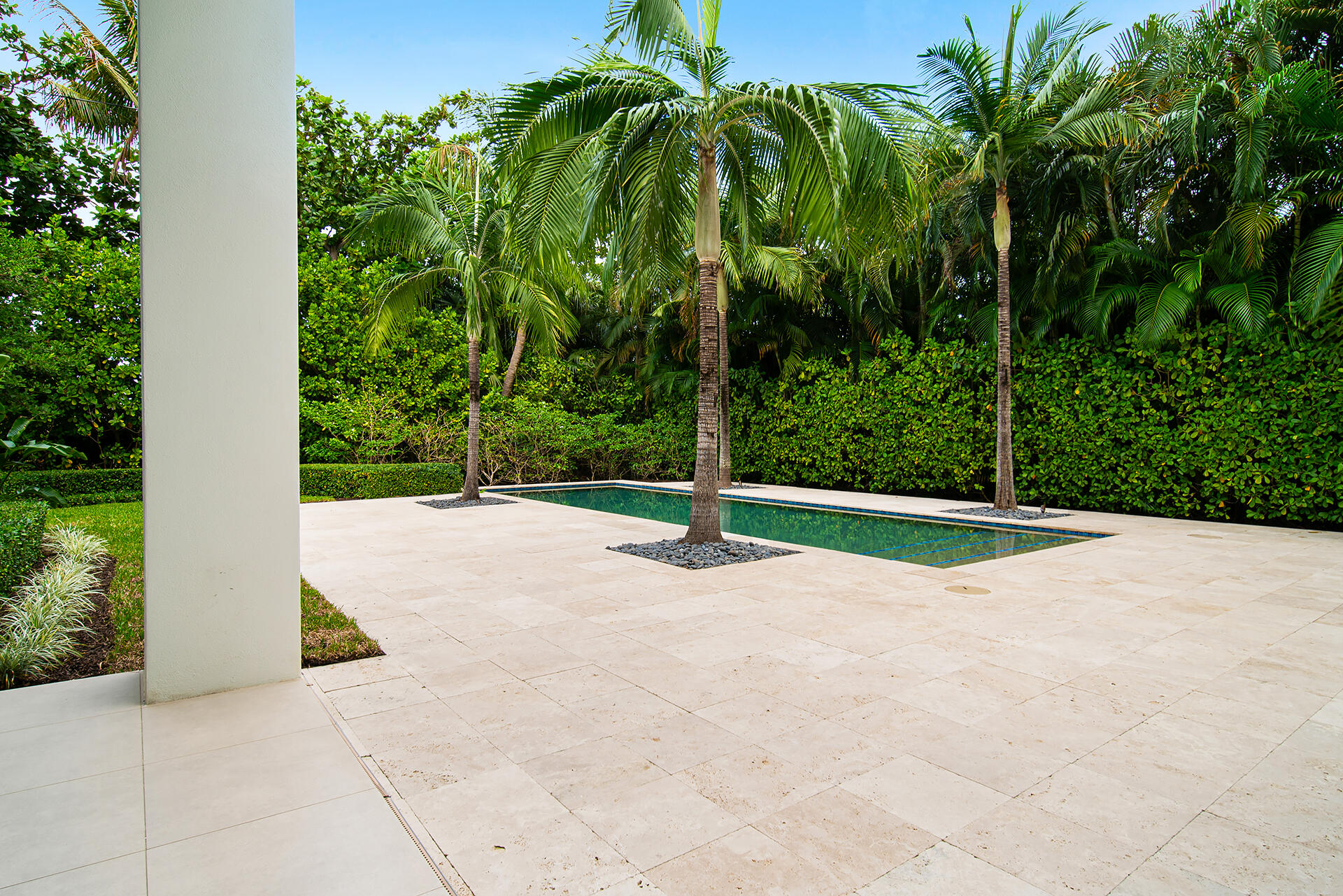 ELLAMAR - Residential
