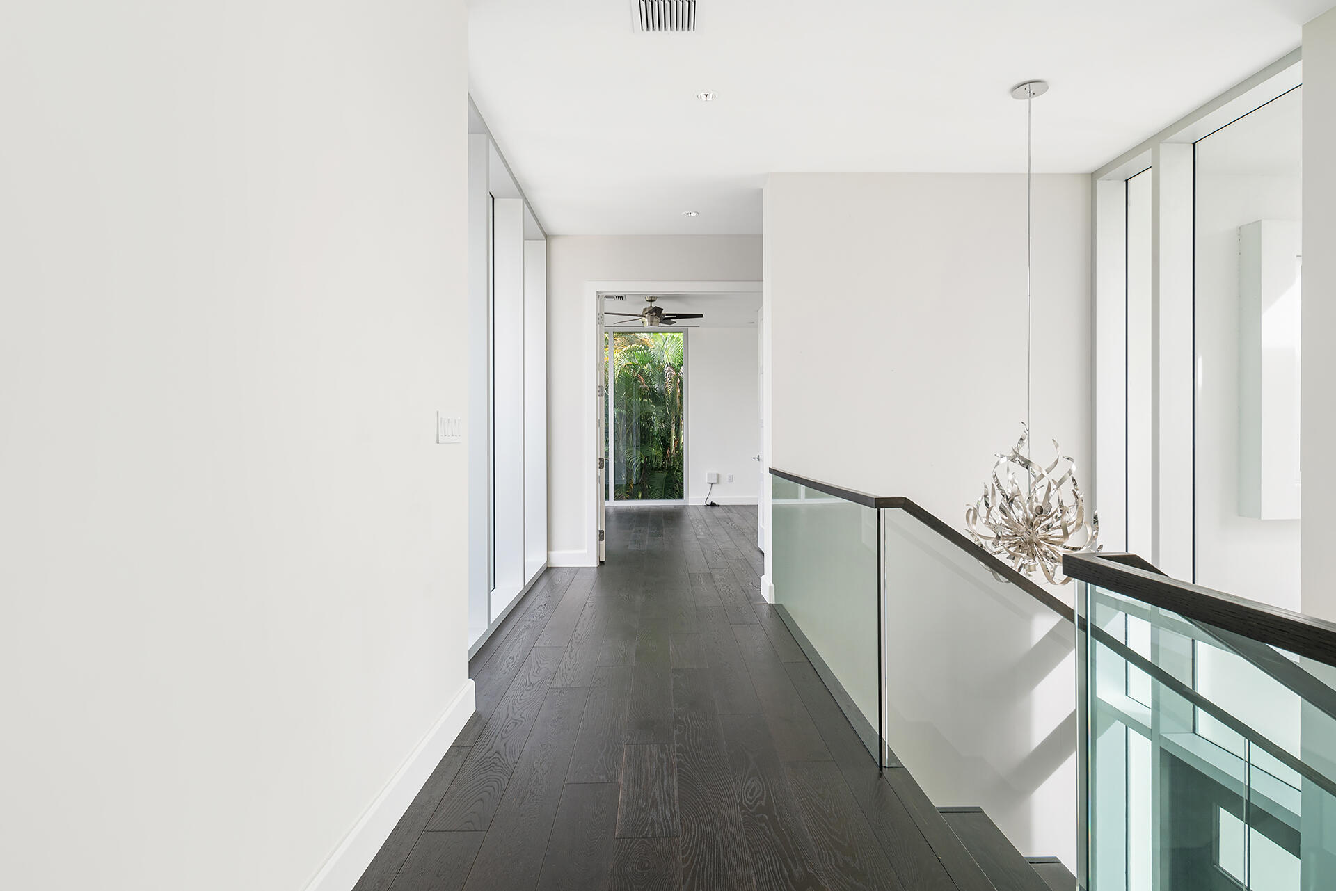 ELLAMAR - Residential