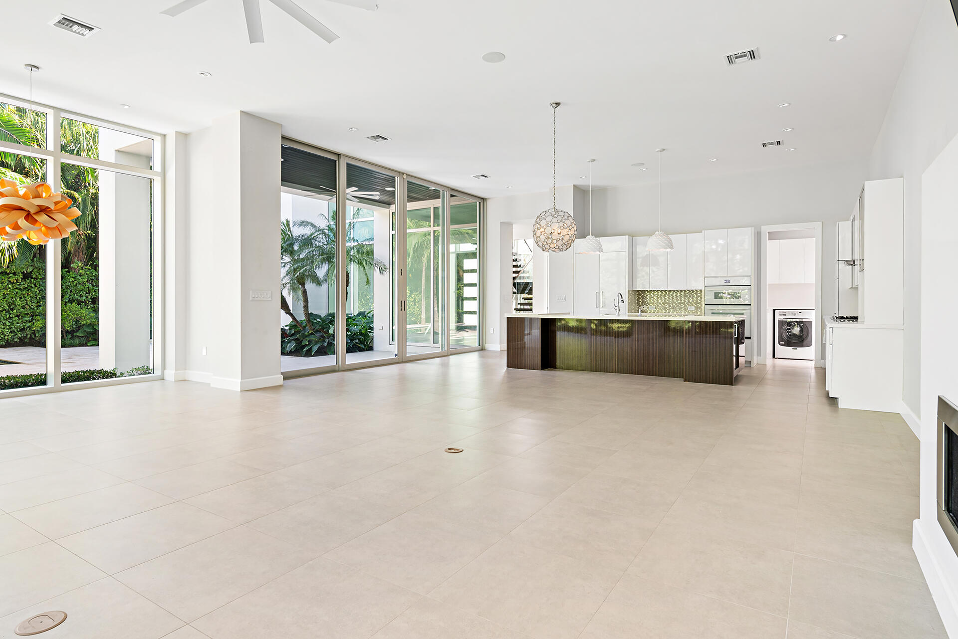 ELLAMAR - Residential