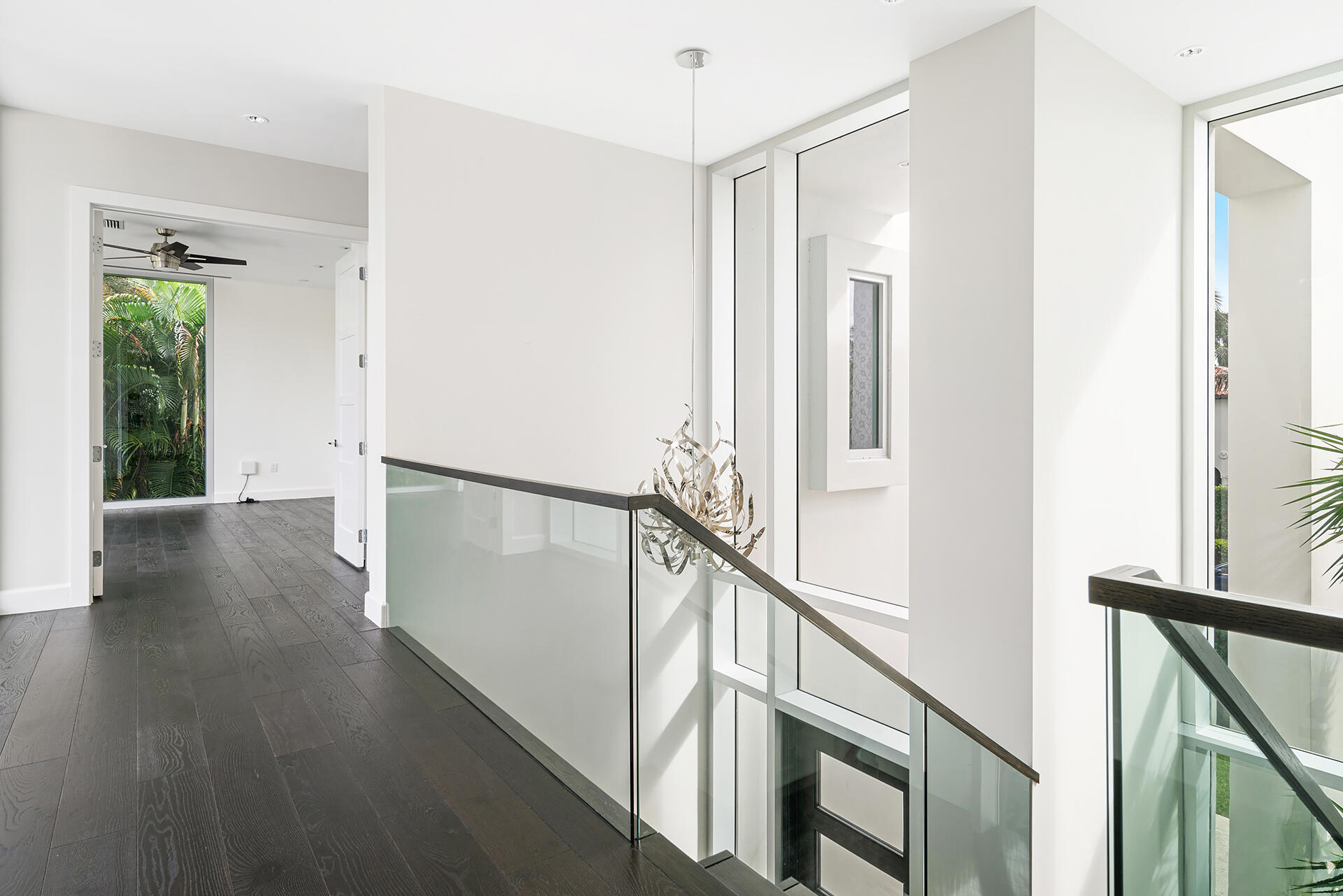 ELLAMAR - Residential