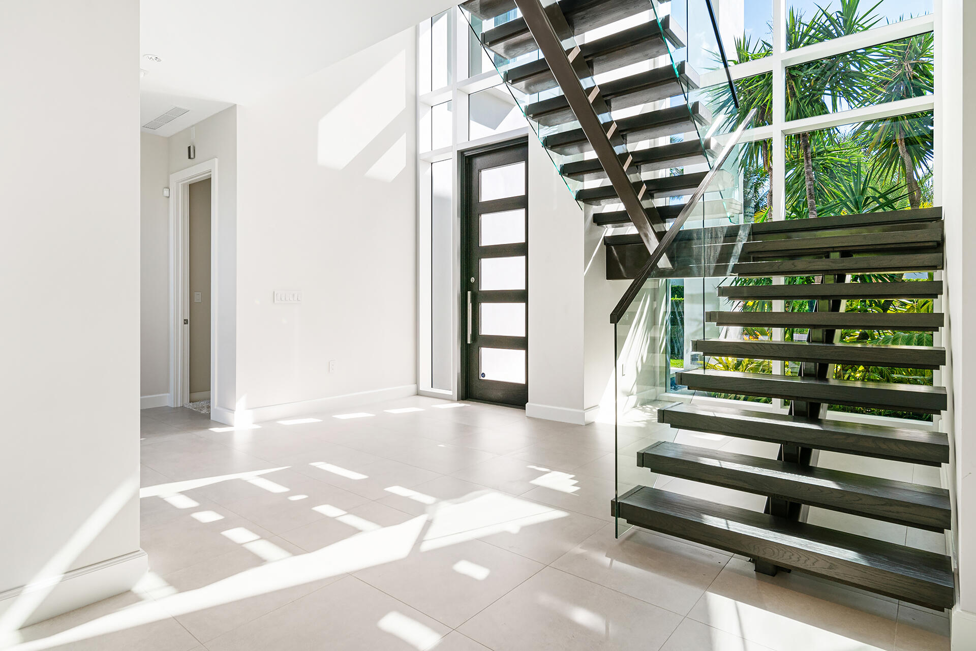 ELLAMAR - Residential