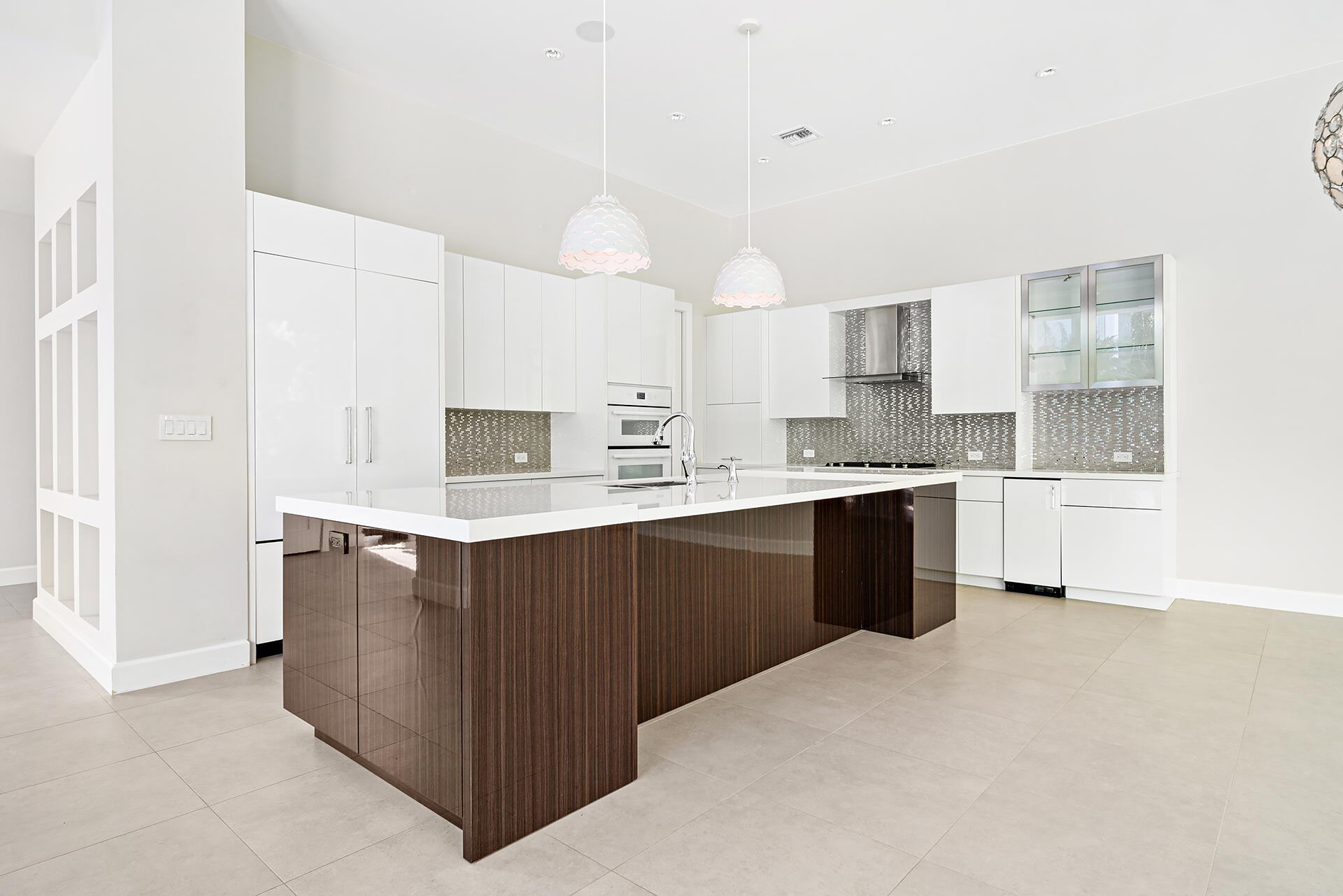 ELLAMAR - Residential