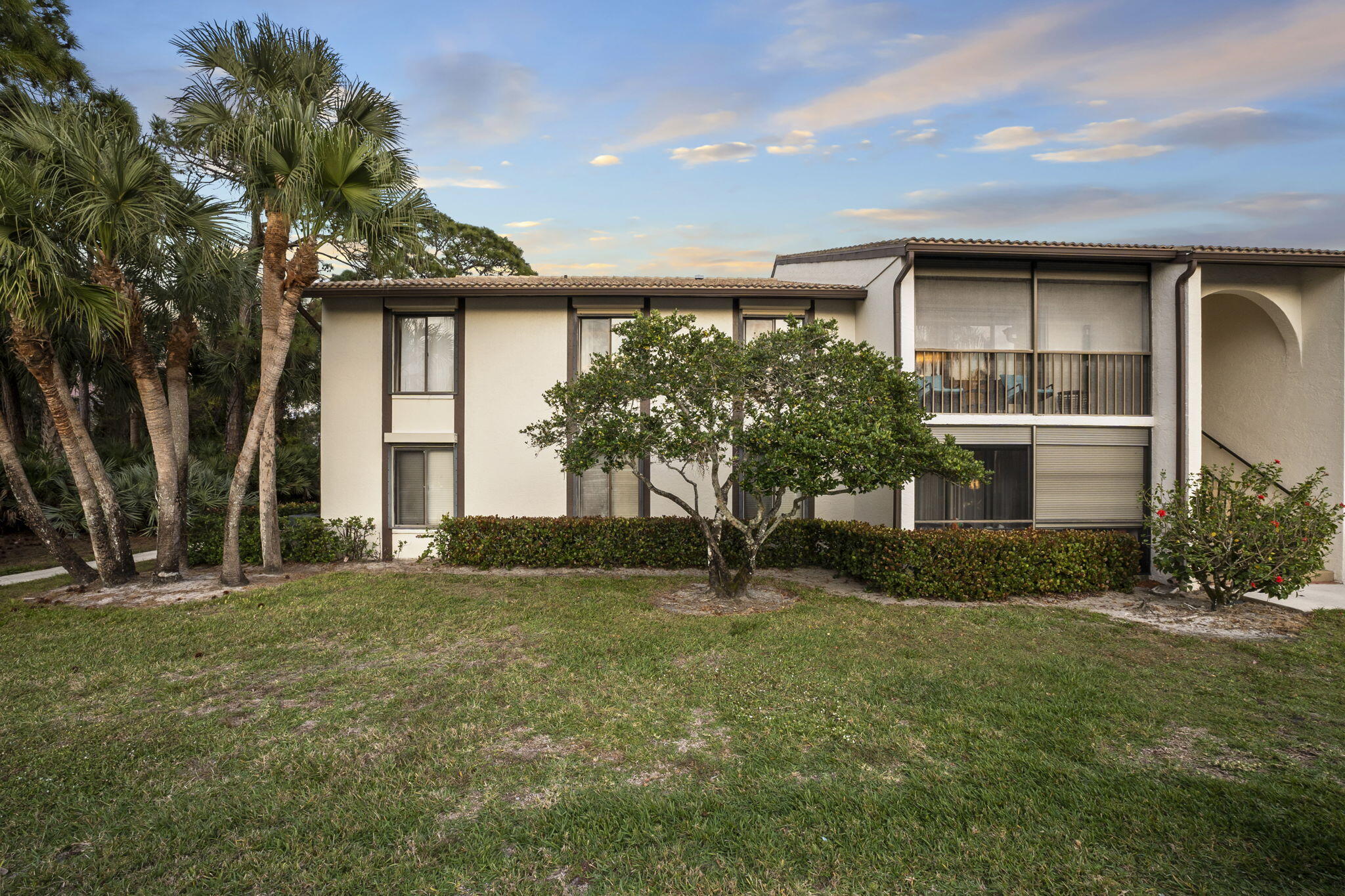 PINE RIDGE AT MARTIN DOWNS CONDO - Residential