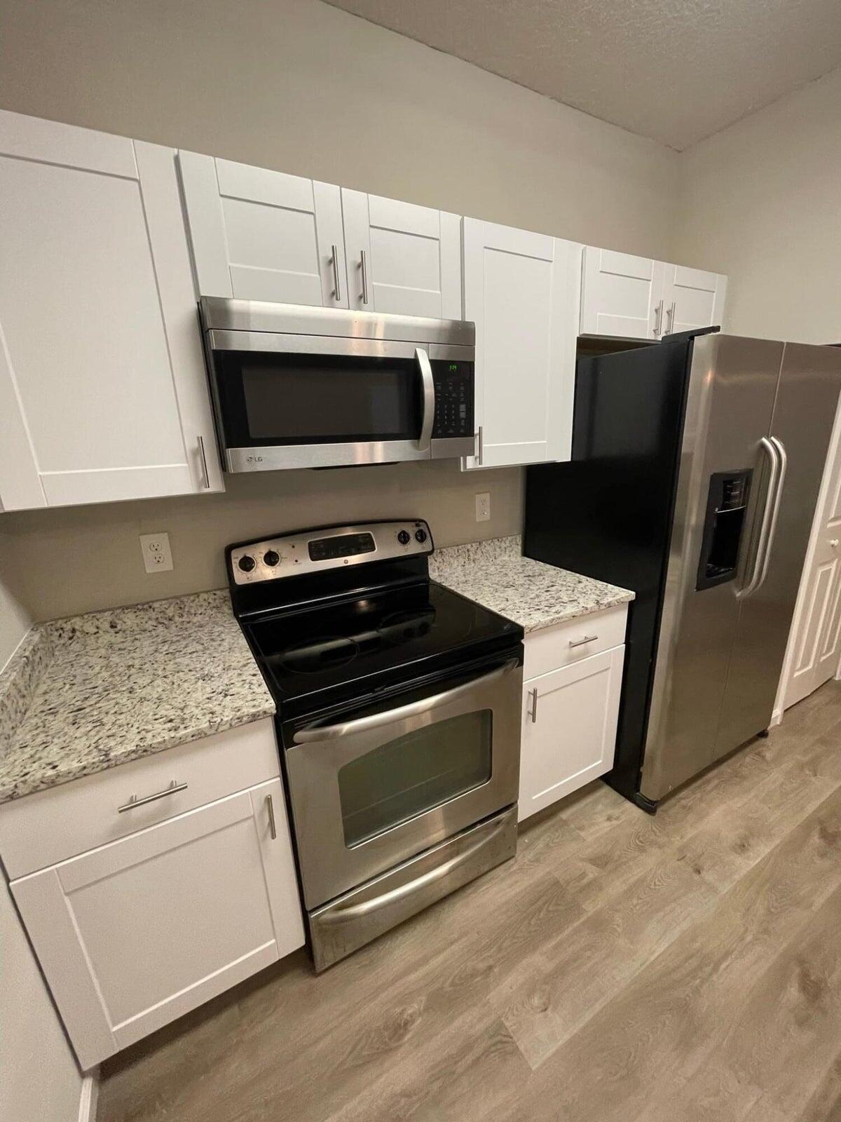 SUMMER KEY CONDOMINIUM - Residential