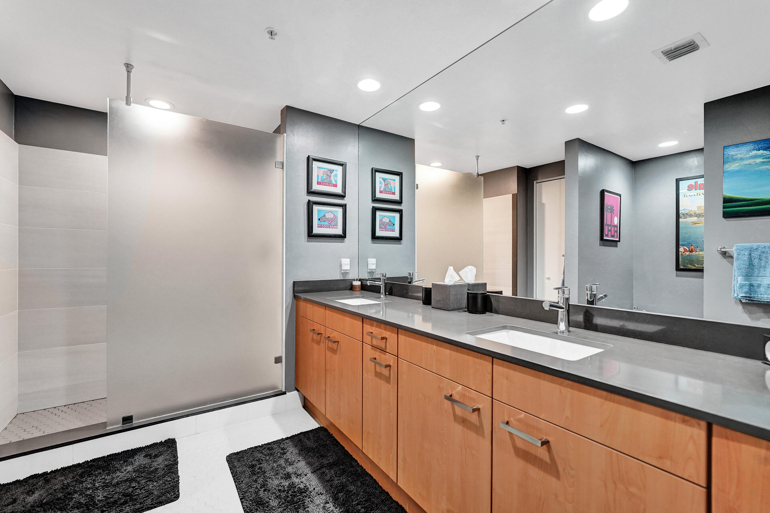 ISLAND CITY LOFTS CONDO - Residential Lease
