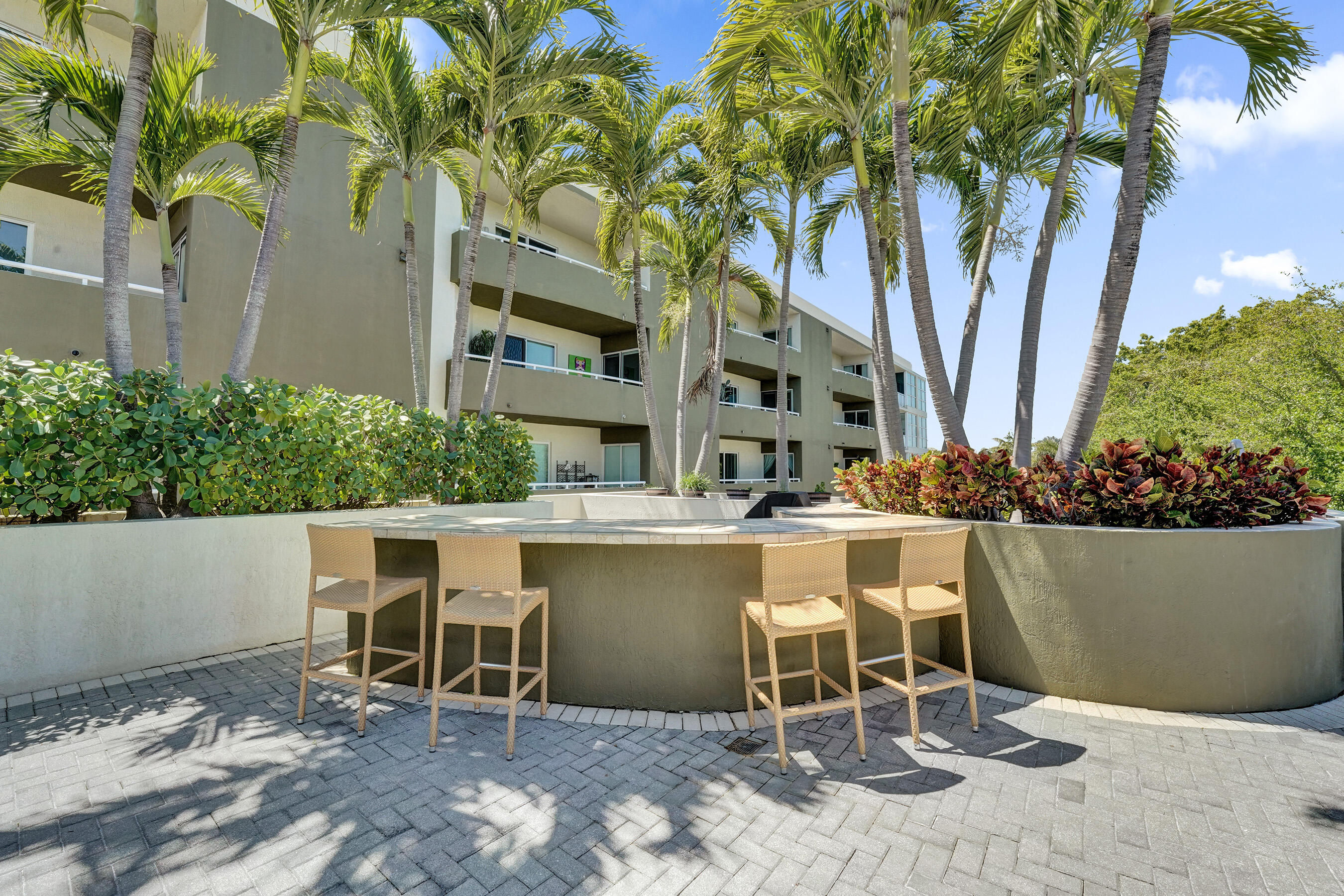 ISLAND CITY LOFTS CONDO - Residential Lease