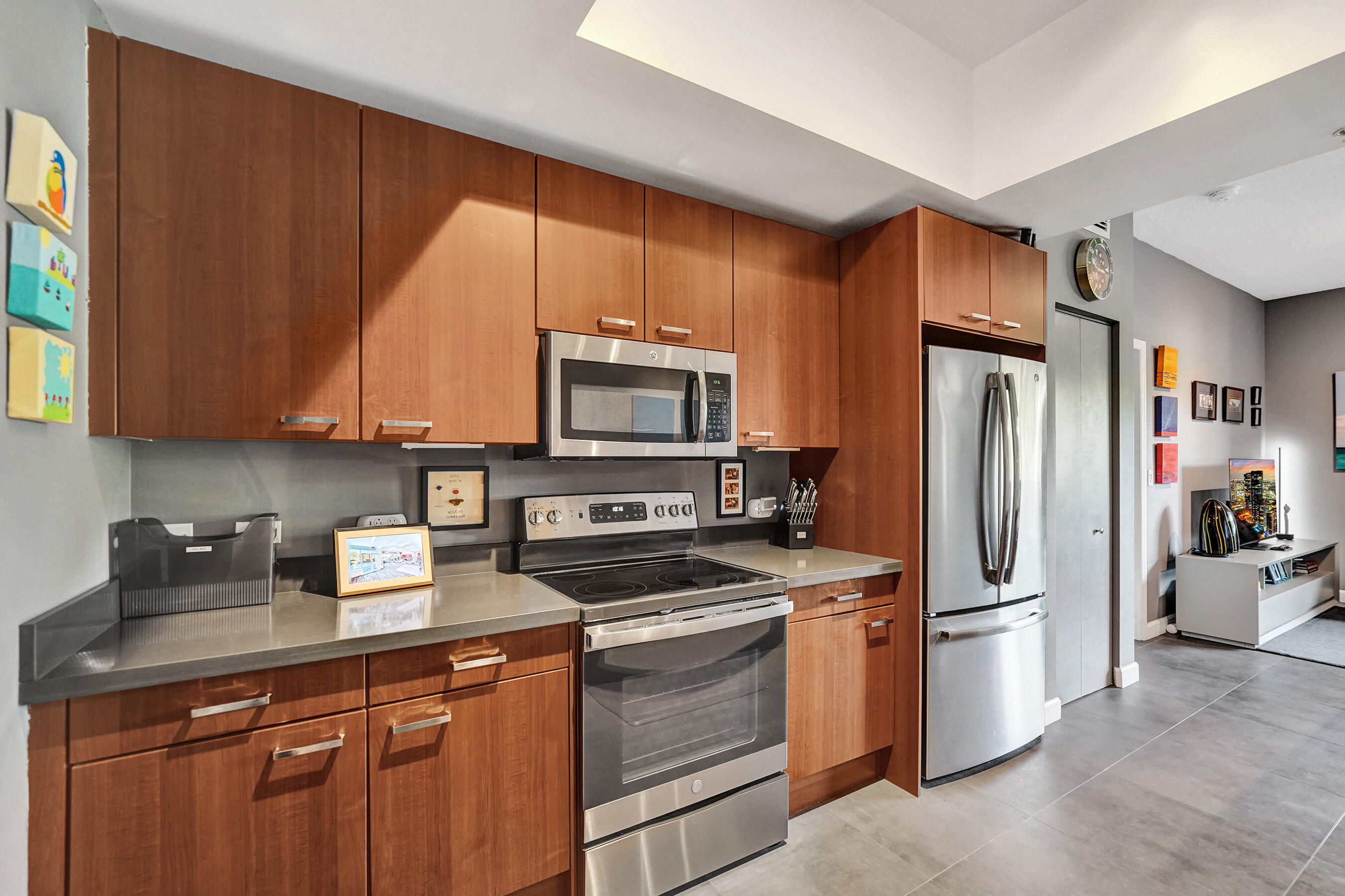 ISLAND CITY LOFTS CONDO - Residential Lease