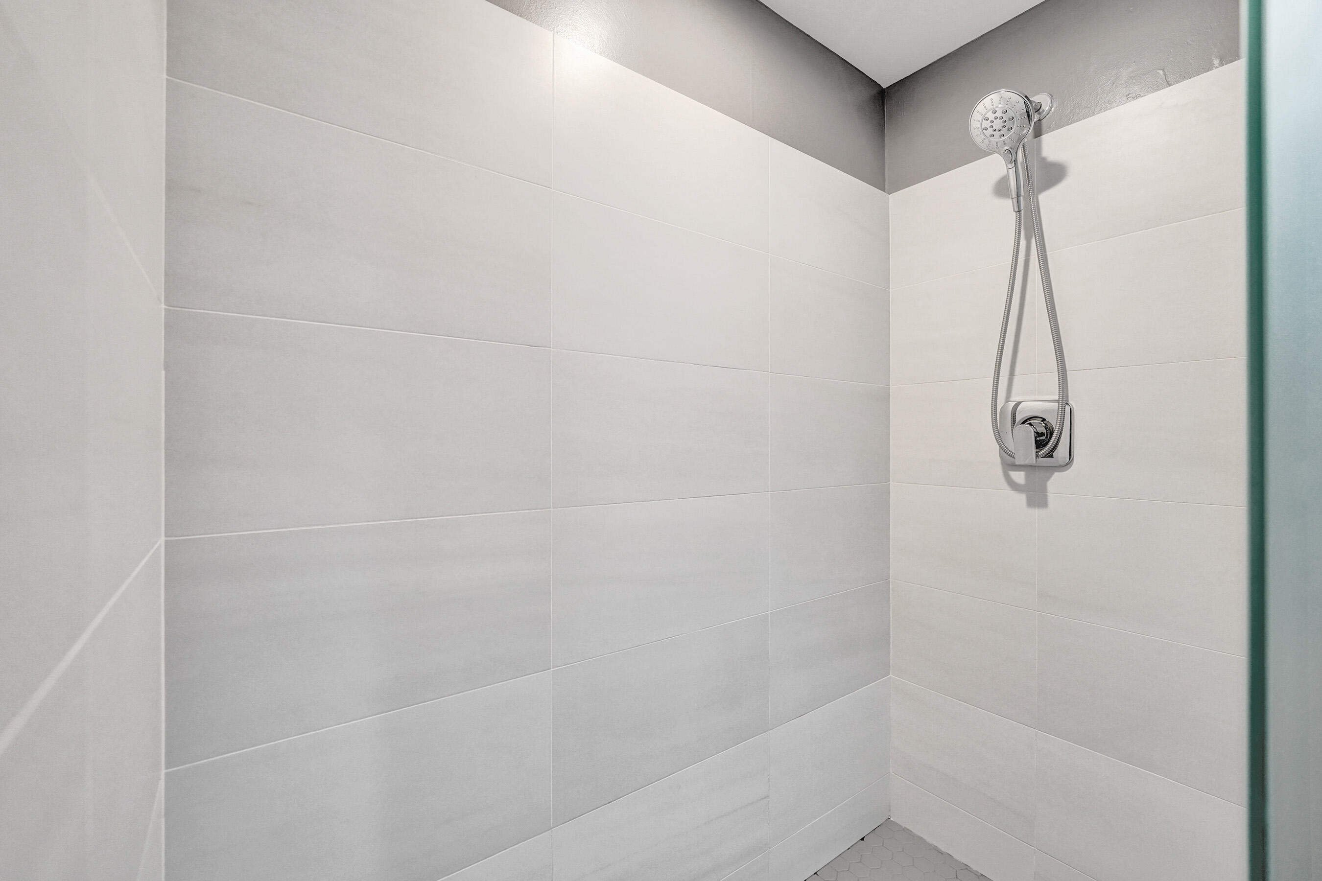 ISLAND CITY LOFTS CONDO - Residential Lease