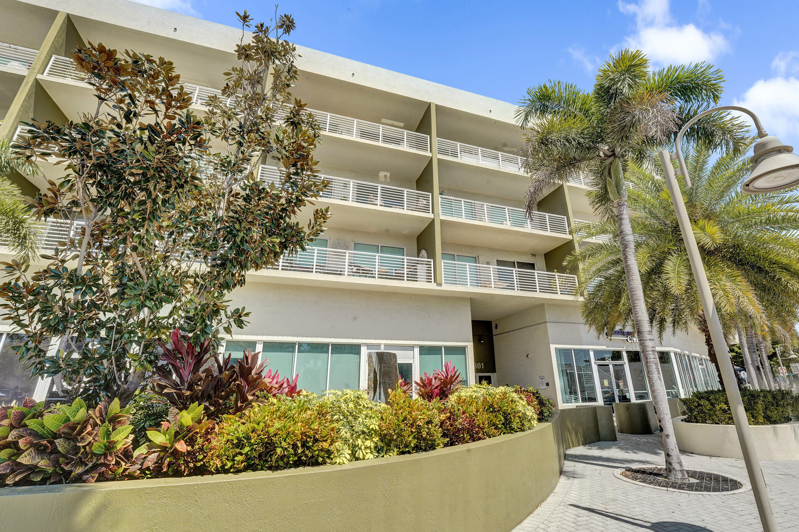 ISLAND CITY LOFTS CONDO - Residential Lease