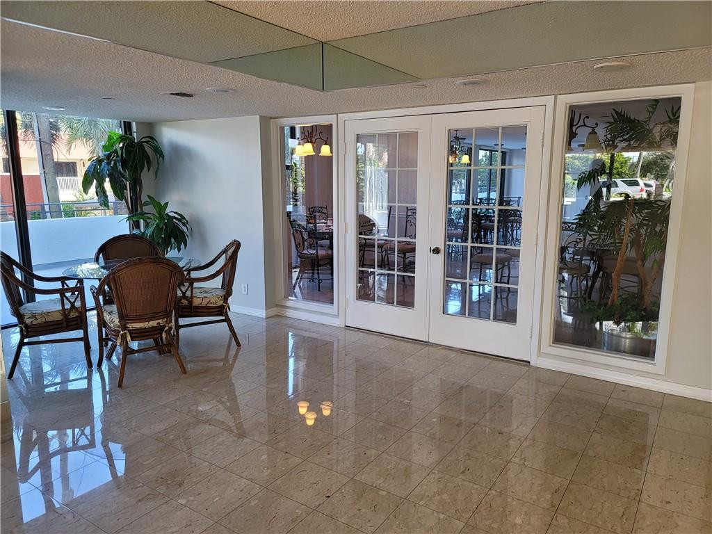 1500 Ocean Club - Residential