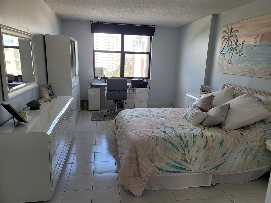 1500 Ocean Club - Residential
