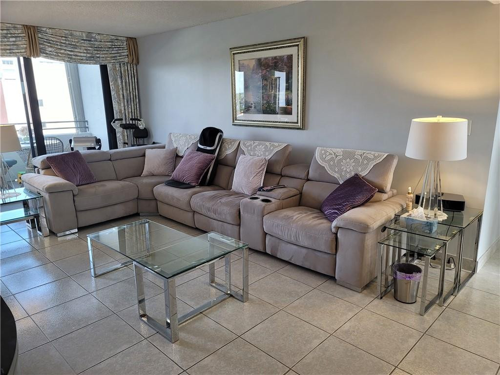1500 Ocean Club - Residential