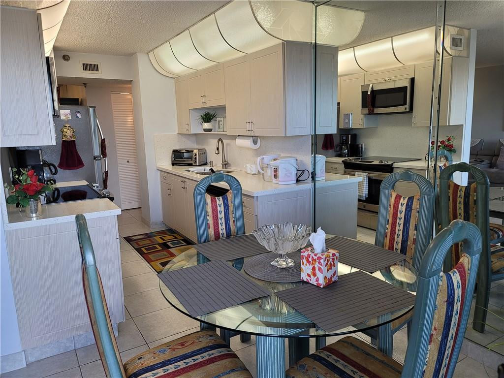 1500 Ocean Club - Residential