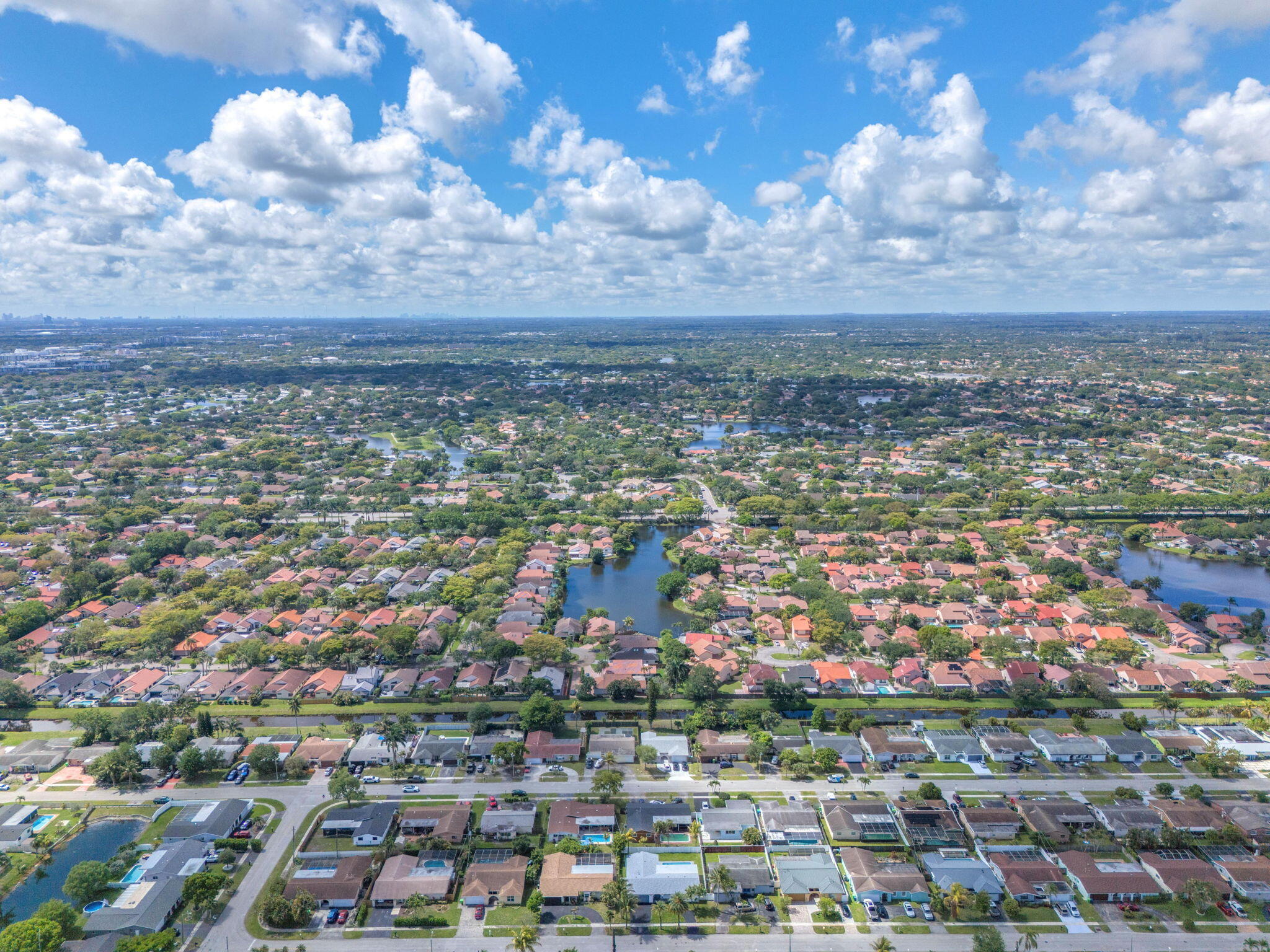 SUNRISE GOLF VILLAGE SEC 21 - Residential