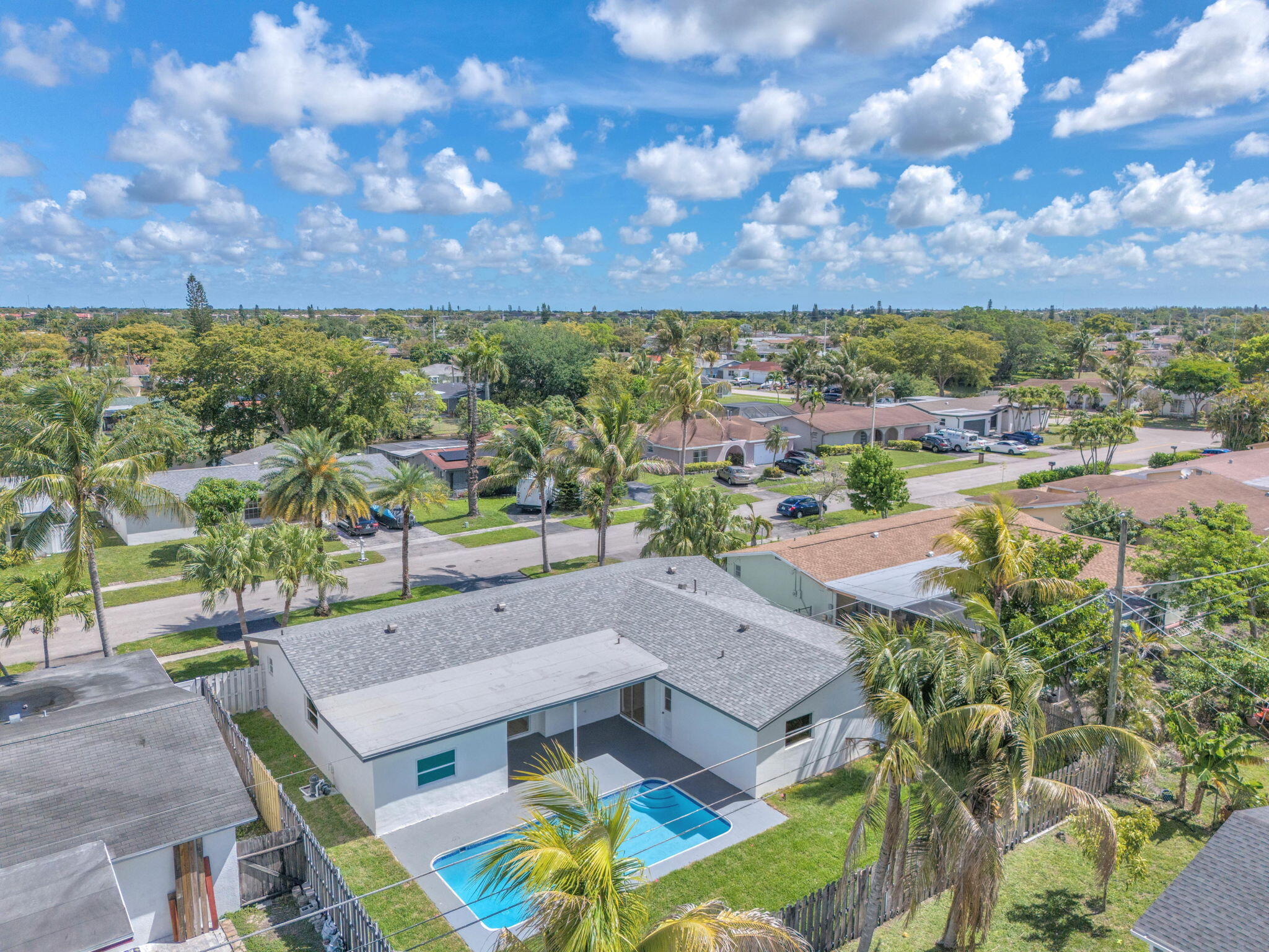 SUNRISE GOLF VILLAGE SEC 21 - Residential