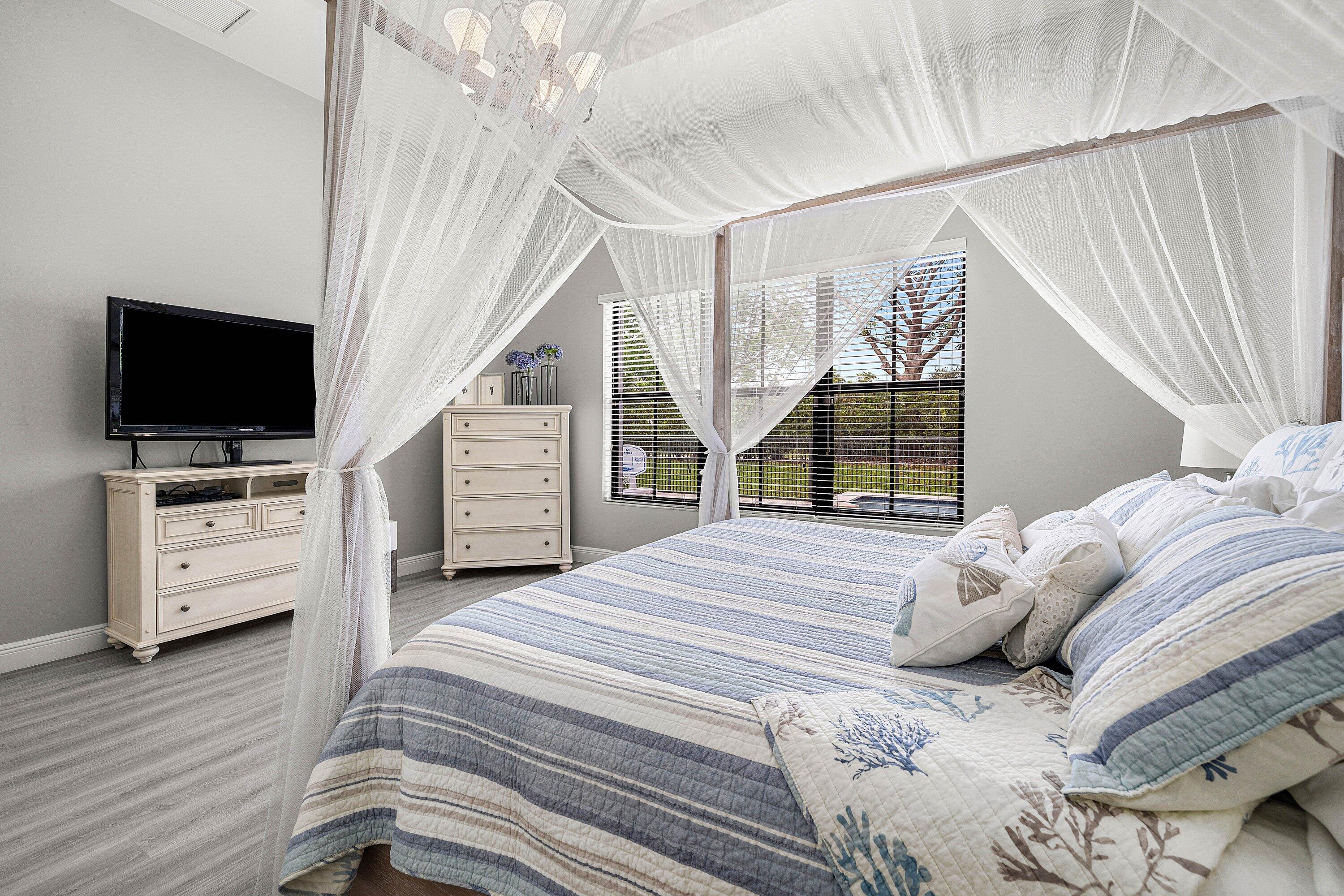 OSPREY OAKS - Residential