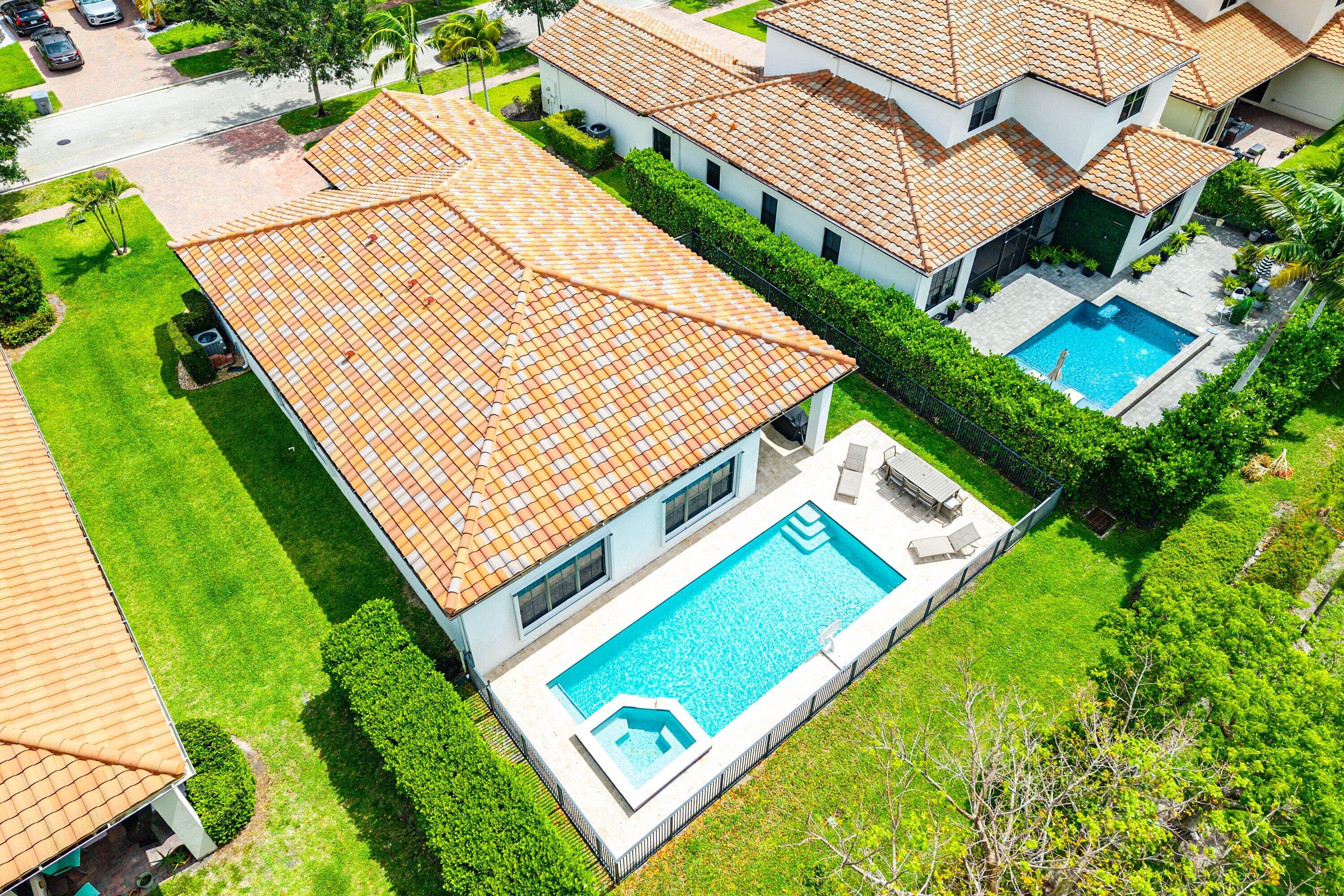 OSPREY OAKS - Residential