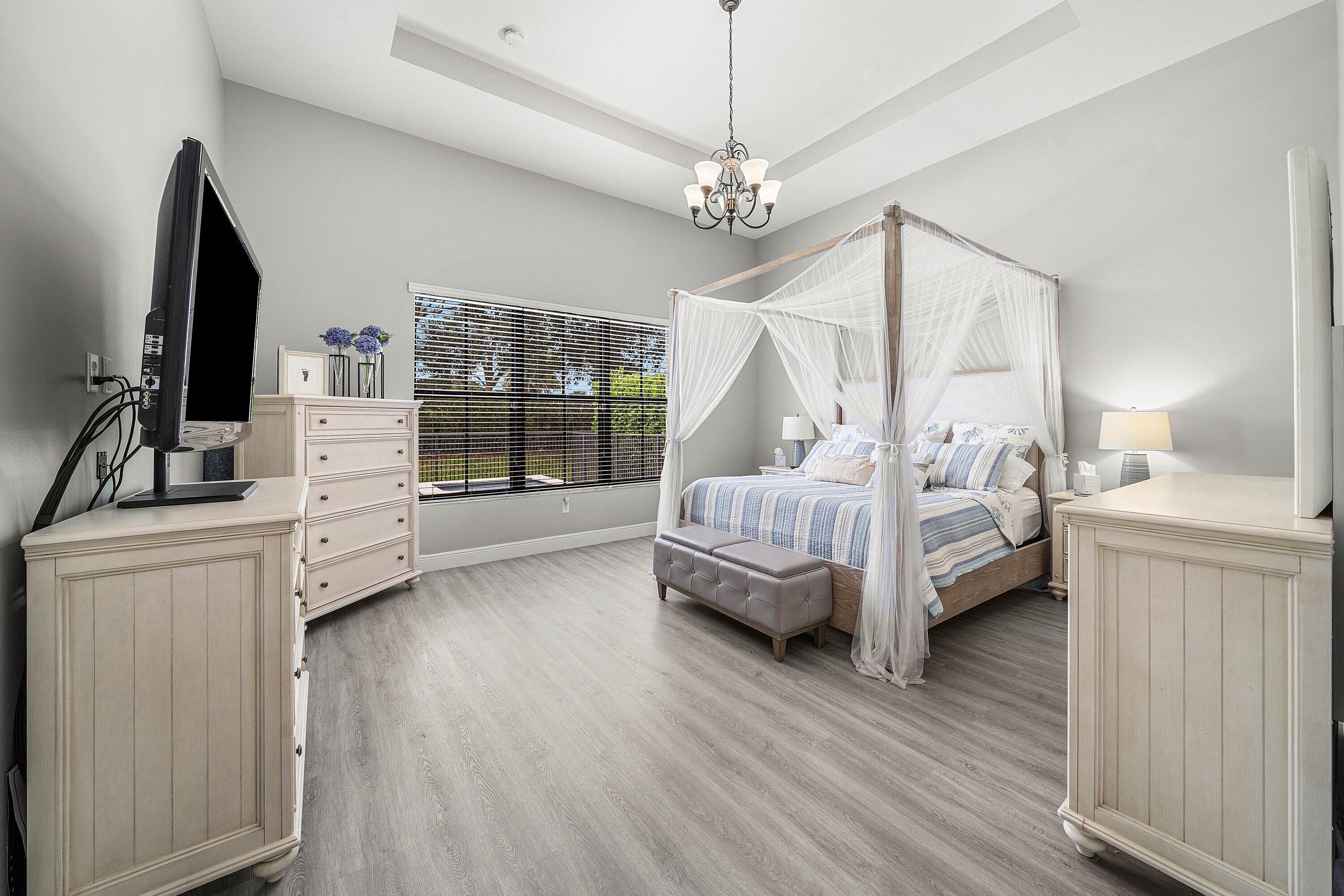 OSPREY OAKS - Residential