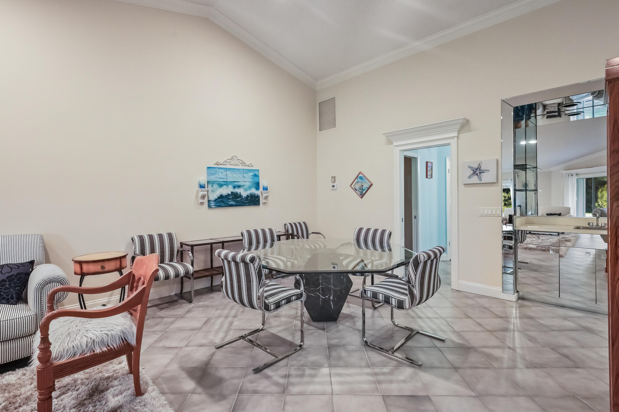 FOUNTAINS OF PALM BEACH CONDO 8 - Residential