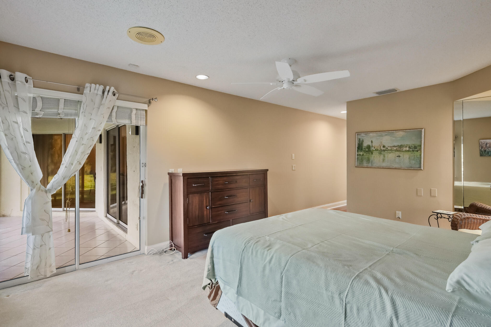 FOUNTAINS OF PALM BEACH CONDO 8 - Residential