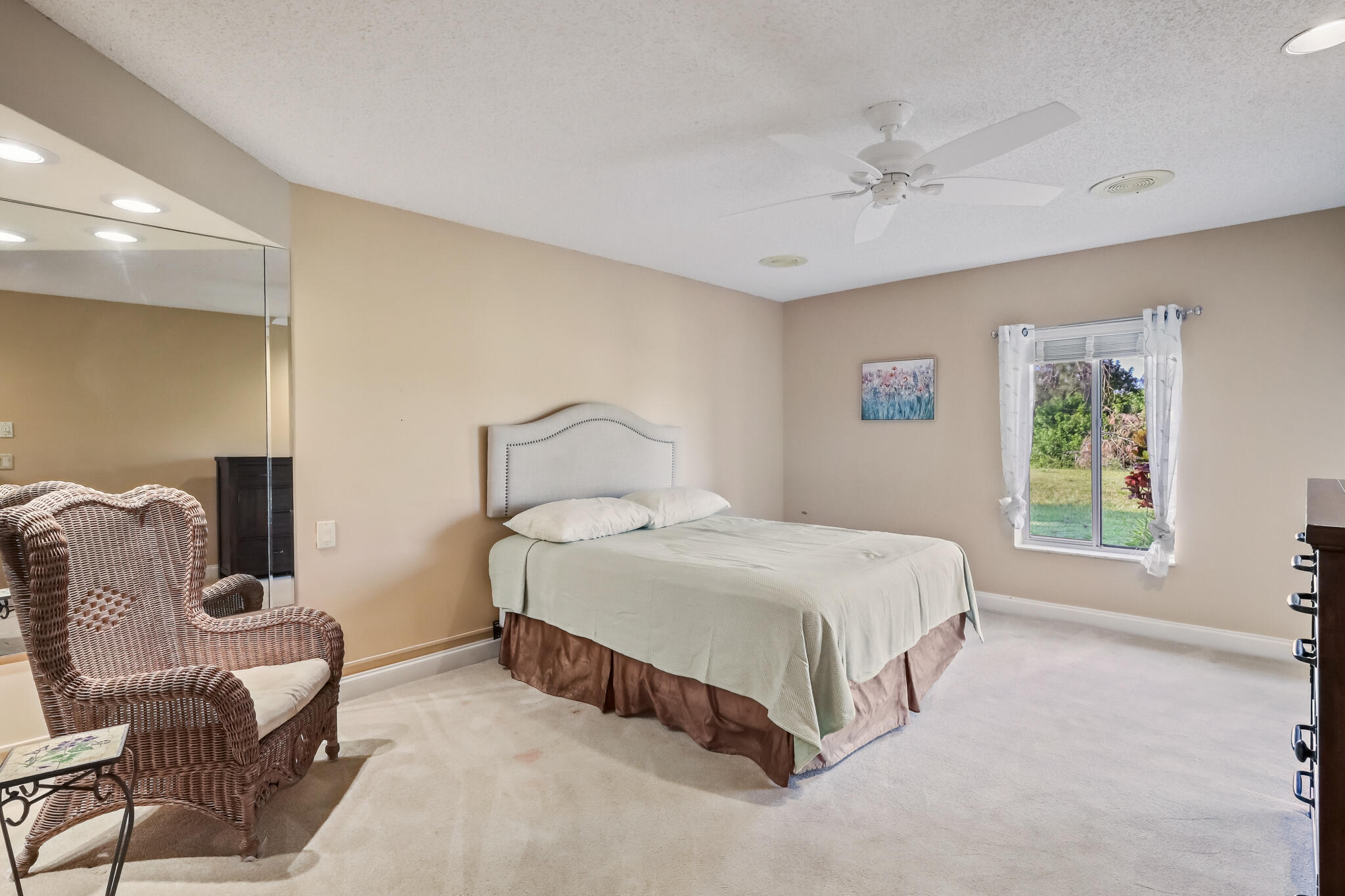 FOUNTAINS OF PALM BEACH CONDO 8 - Residential