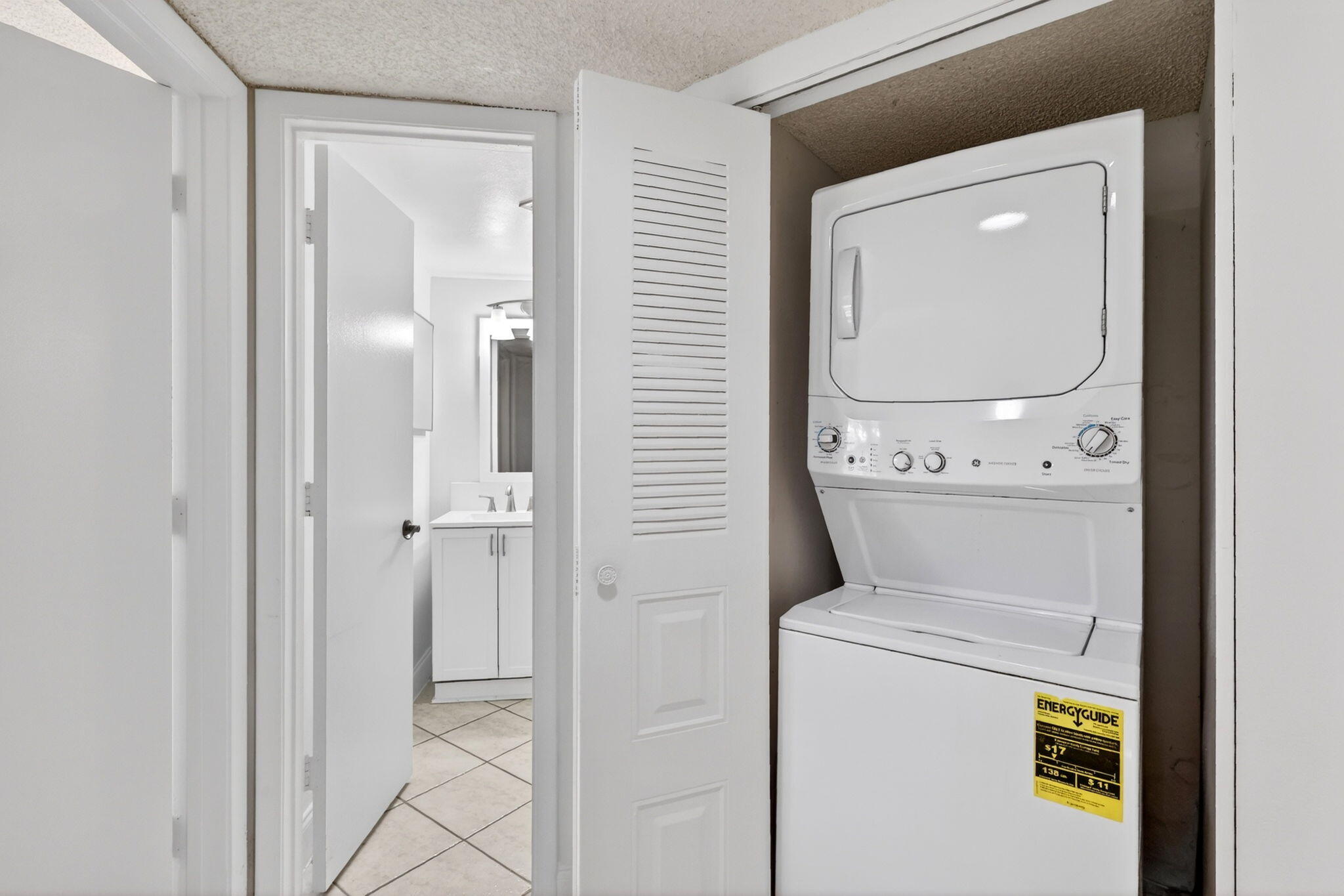 MIDPORT PLACE II, A CONDOMINIUM - Residential