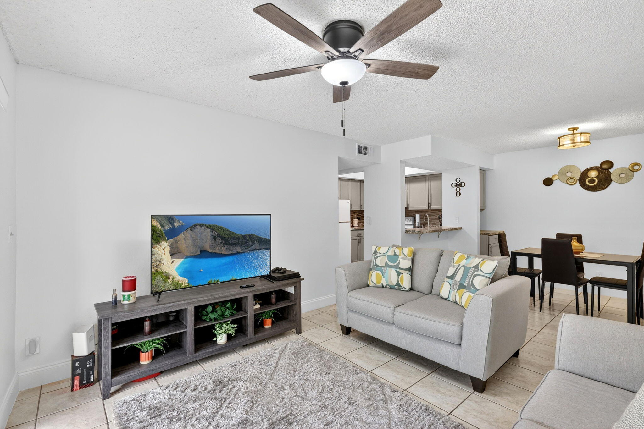 MIDPORT PLACE II, A CONDOMINIUM - Residential