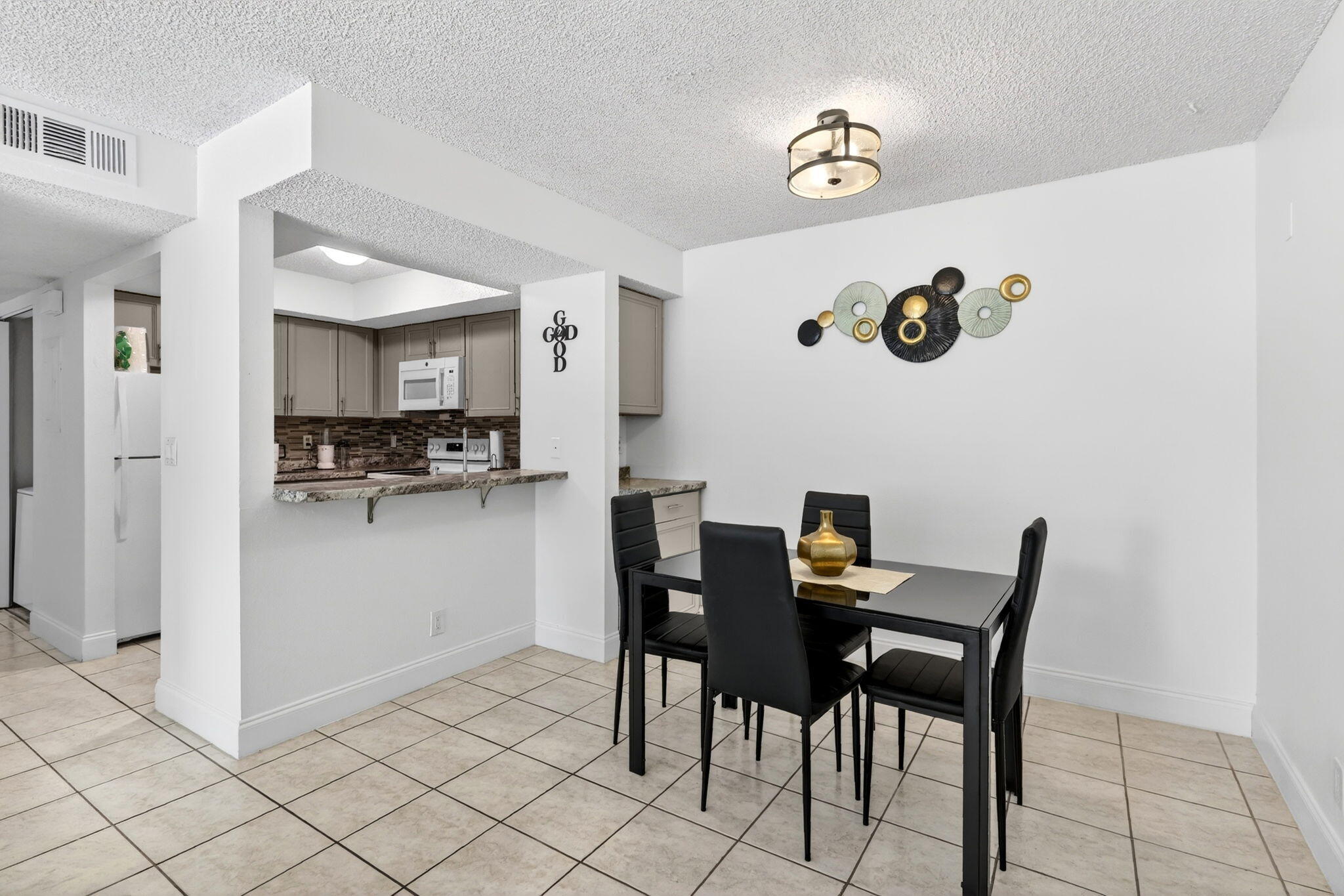 MIDPORT PLACE II, A CONDOMINIUM - Residential