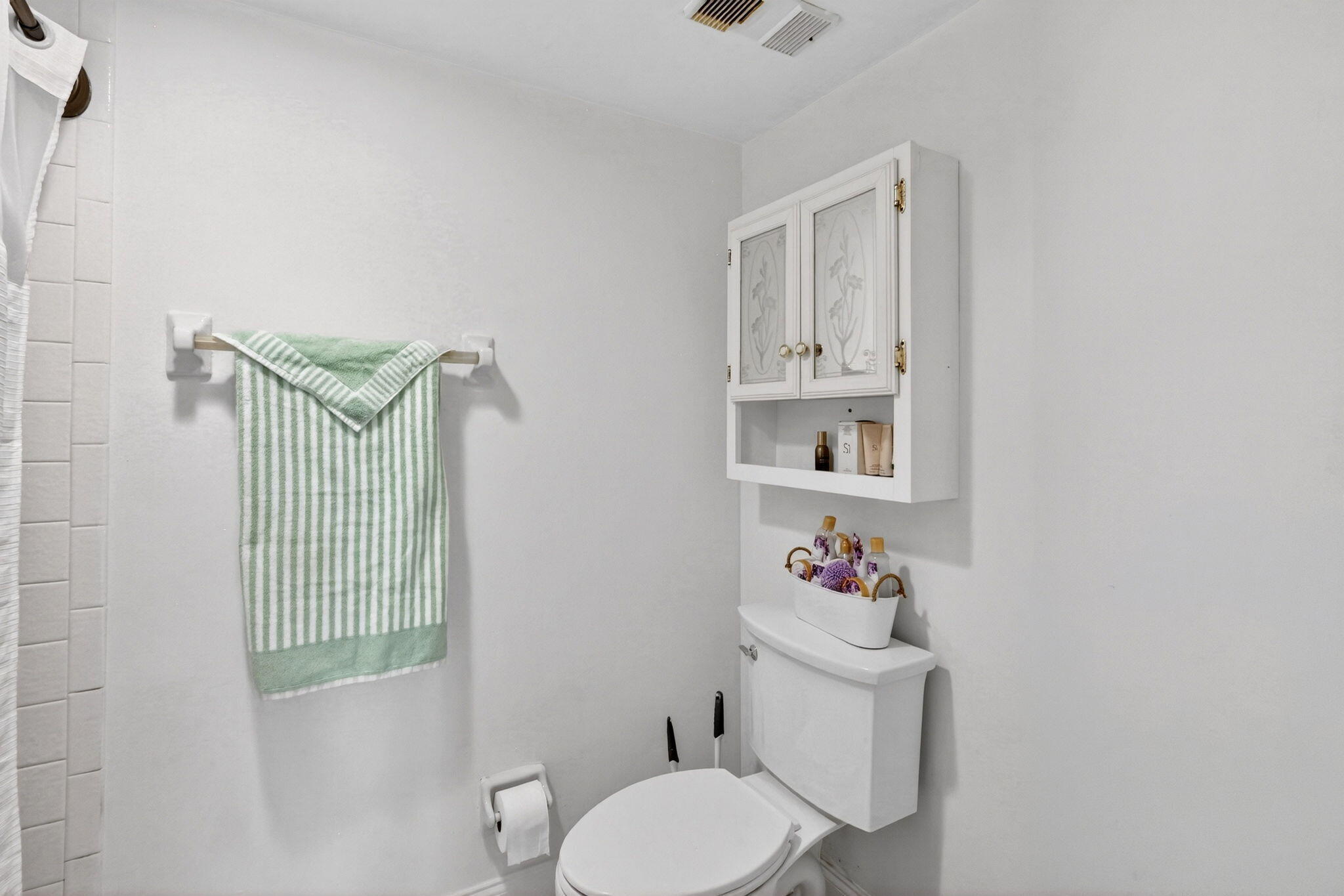 MIDPORT PLACE II, A CONDOMINIUM - Residential