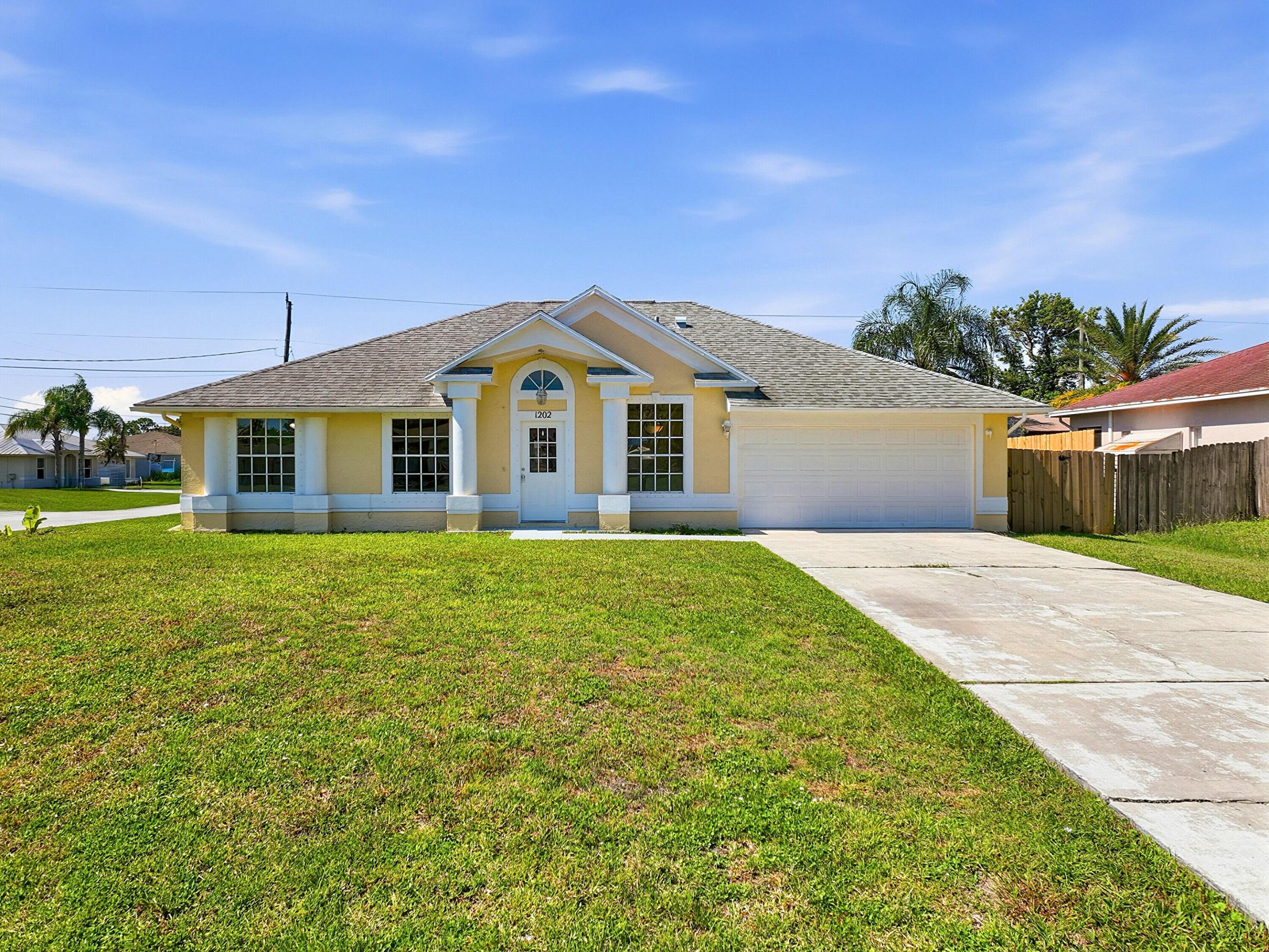 PORT ST LUCIE SECTION 8 - Residential